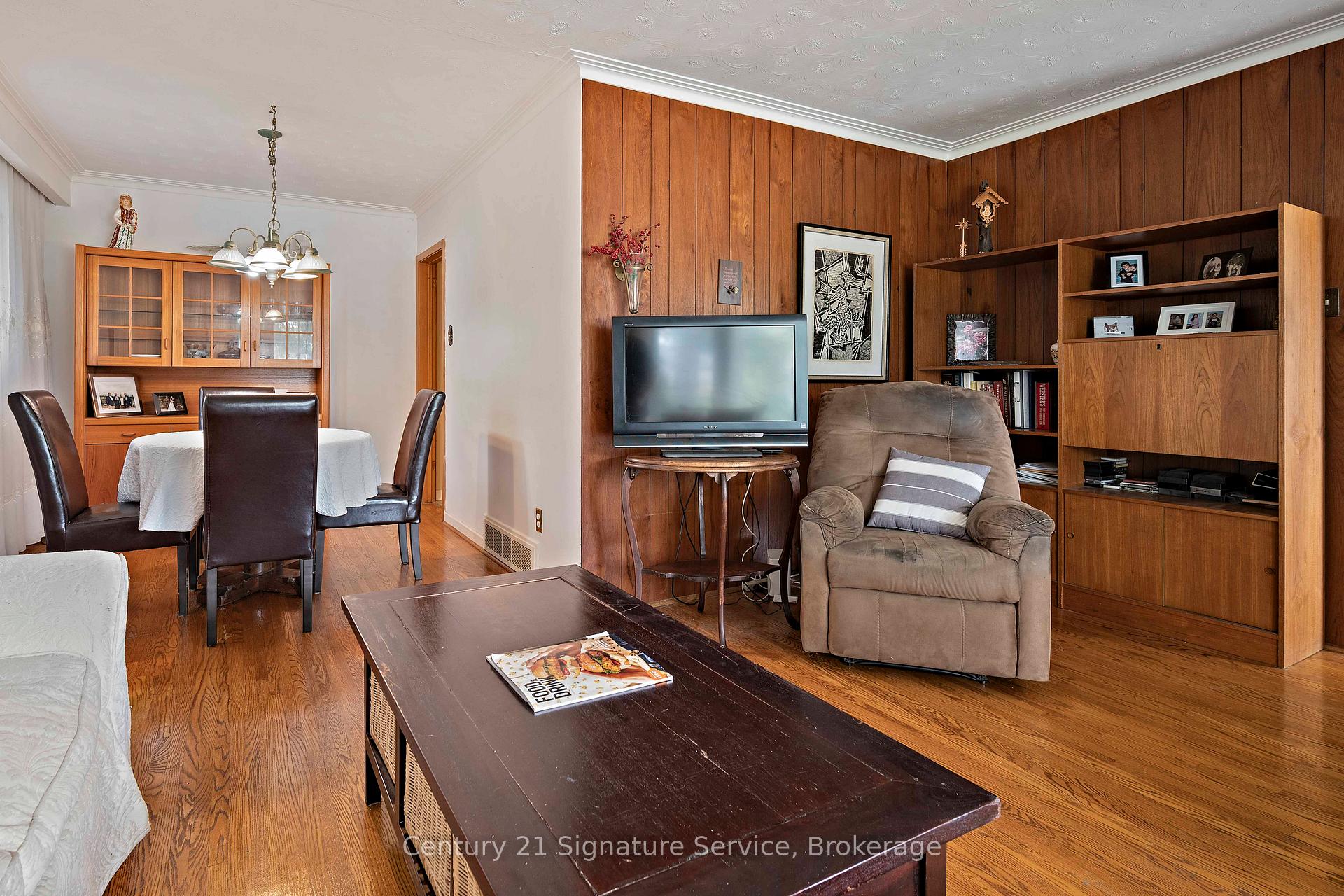 Photo 7 of 2150 Greenhurst Avenue, Mississauga, Lakeview — HOMEH