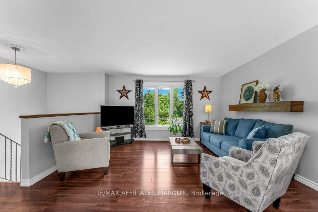 Photo 8 of 437 Miller Drive, Drummond/North Elmsley, Drummond N Elmsley (Drummond) Twp — HOMEH