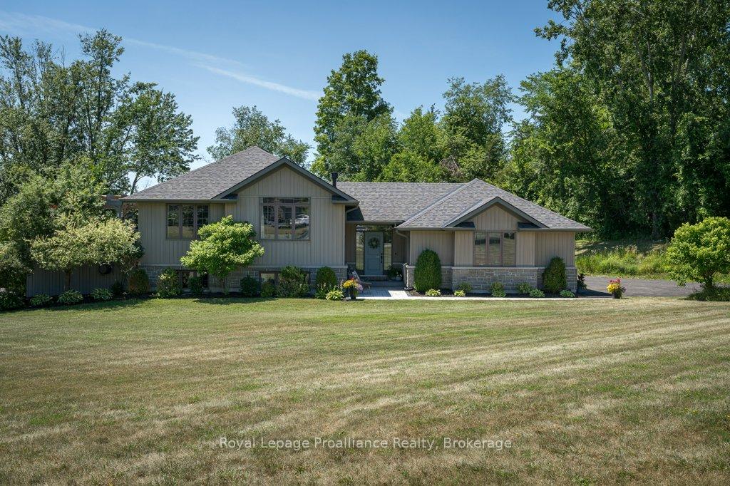Photo 2 of 47 Windwhisper Drive, Belleville, Belleville Ward — HOMEH