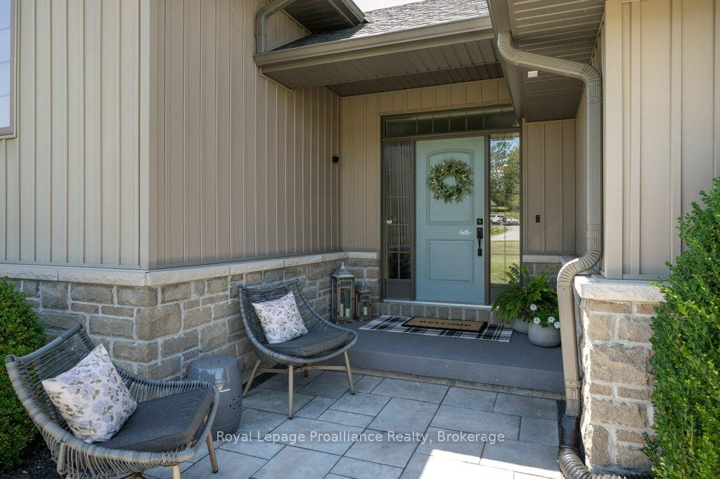 Photo 10 of 47 Windwhisper Drive, Belleville, Belleville Ward — HOMEH