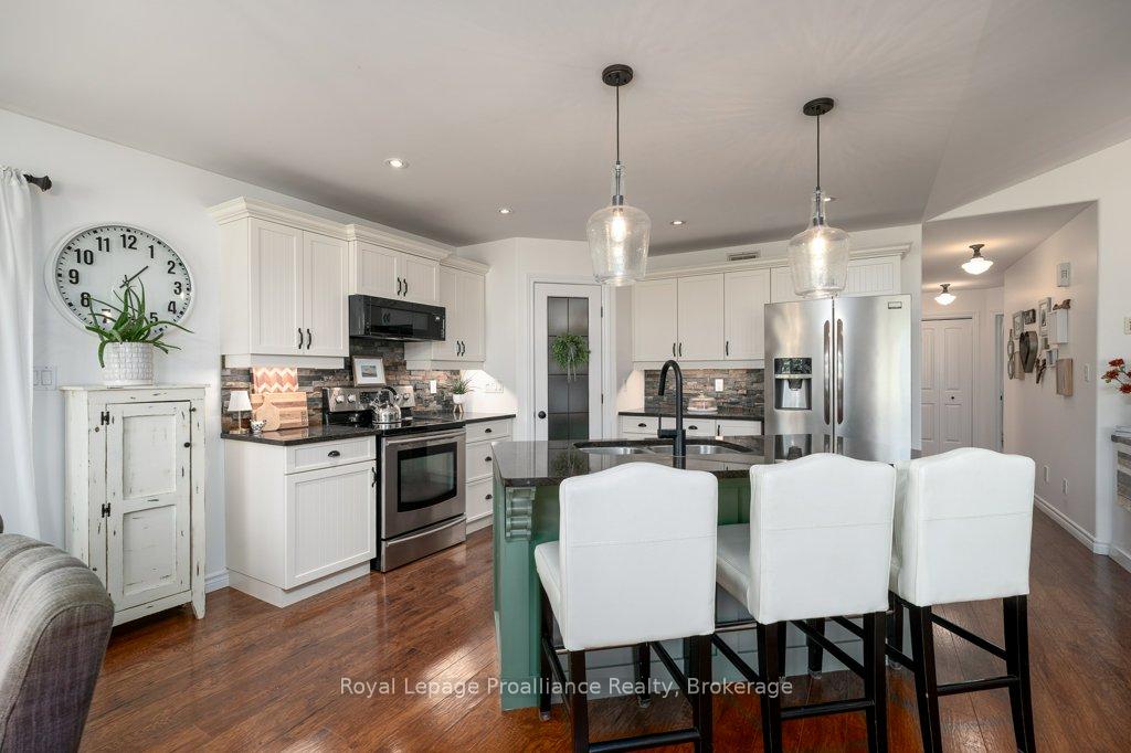 Photo 22 of 47 Windwhisper Drive, Belleville, Belleville Ward — HOMEH