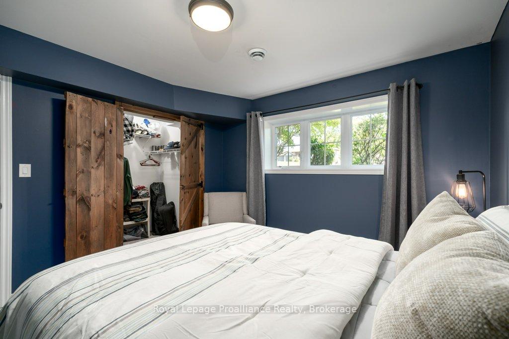Photo 48 of 47 Windwhisper Drive, Belleville, Belleville Ward — HOMEH