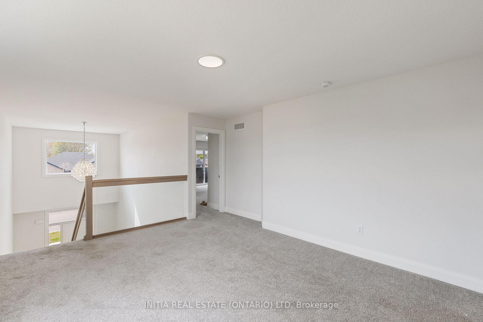 Photo 18 of 608 Sweetbay Crescent, Sarnia — HOMEH
