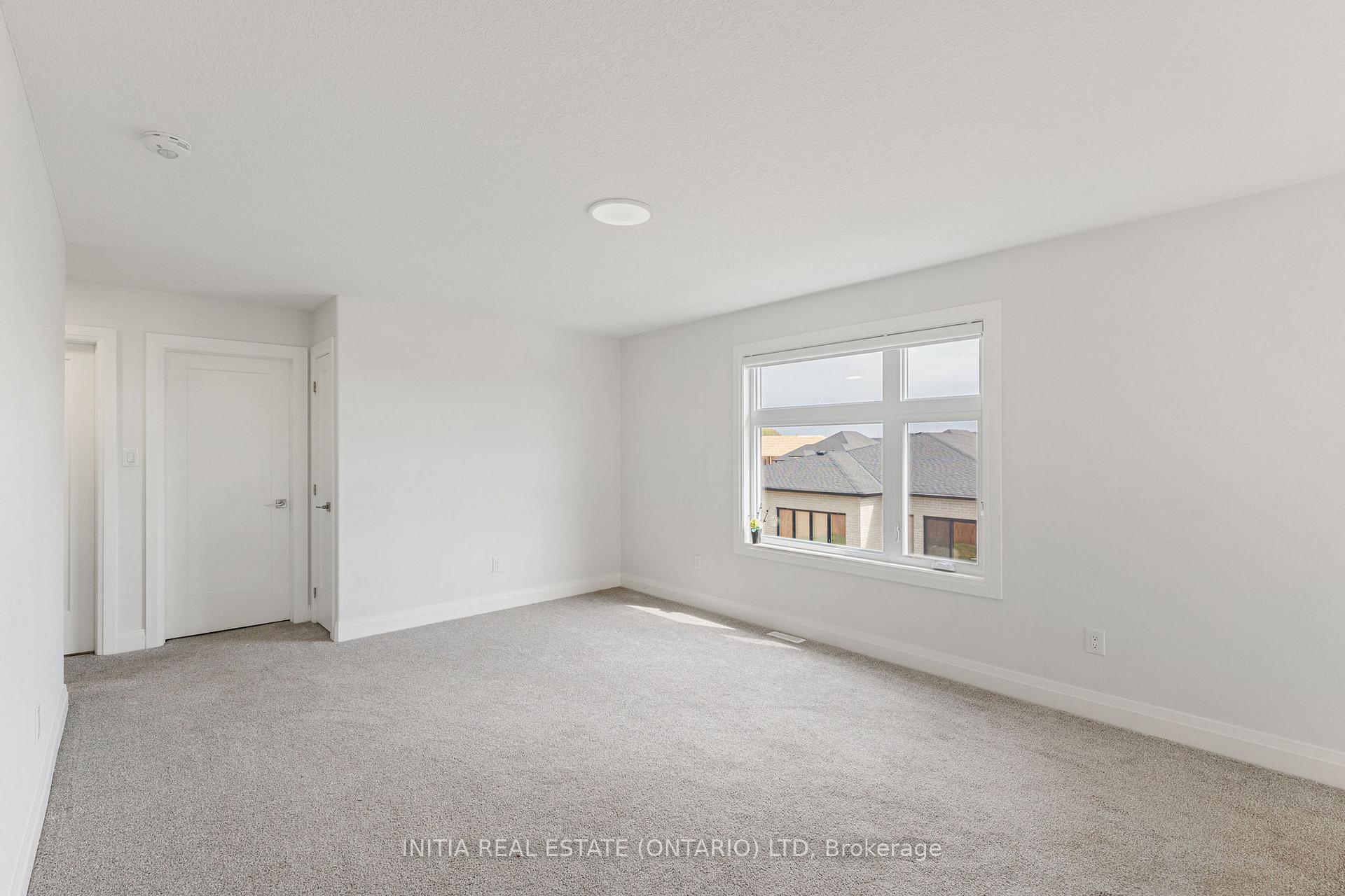 Photo 19 of 608 Sweetbay Crescent, Sarnia — HOMEH