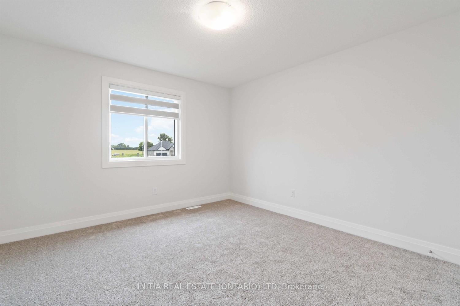 Photo 27 of 608 Sweetbay Crescent, Sarnia — HOMEH