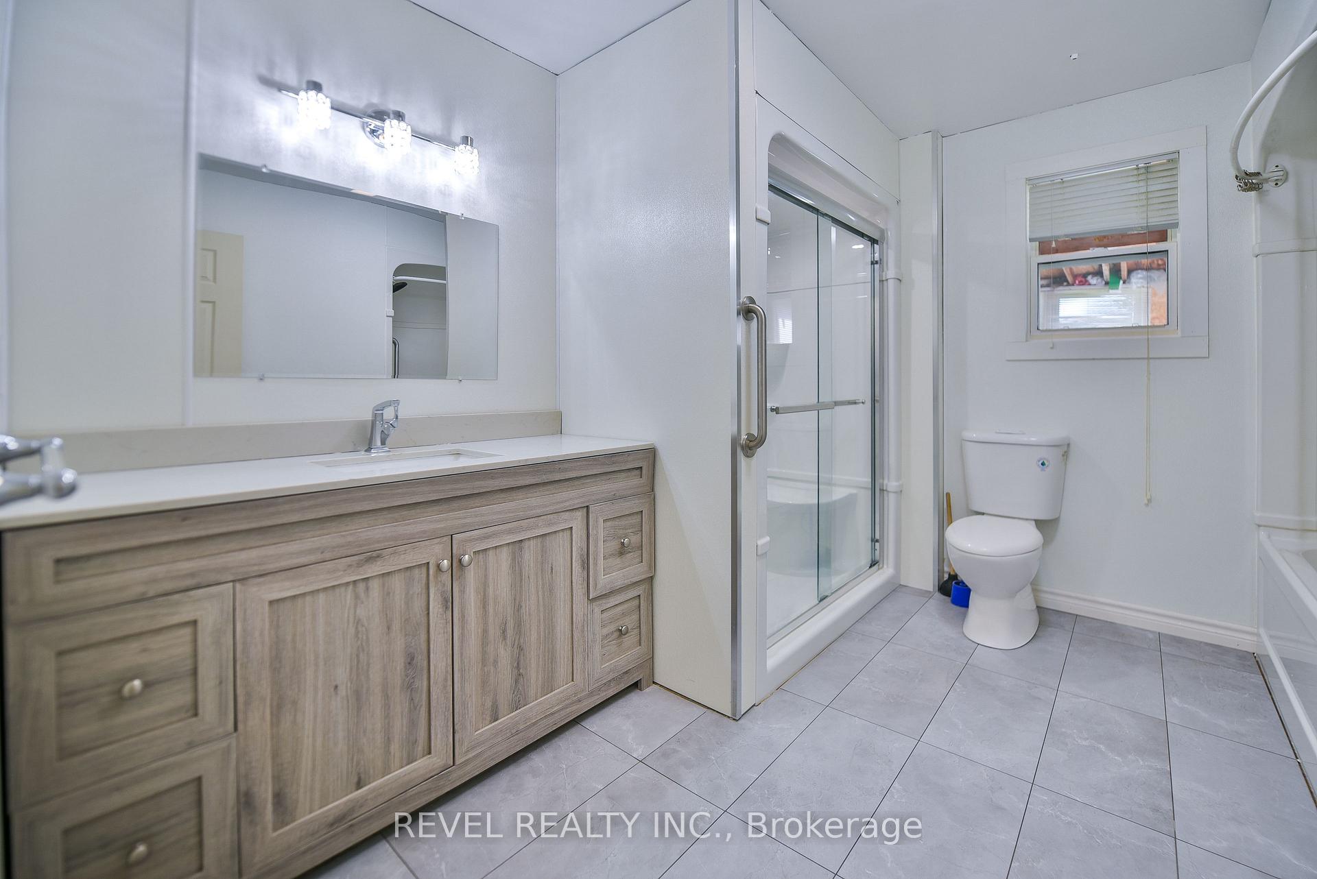 Photo 16 of 1330 Chenier Avenue, Timmins, MTJ - Main Area — HOMEH