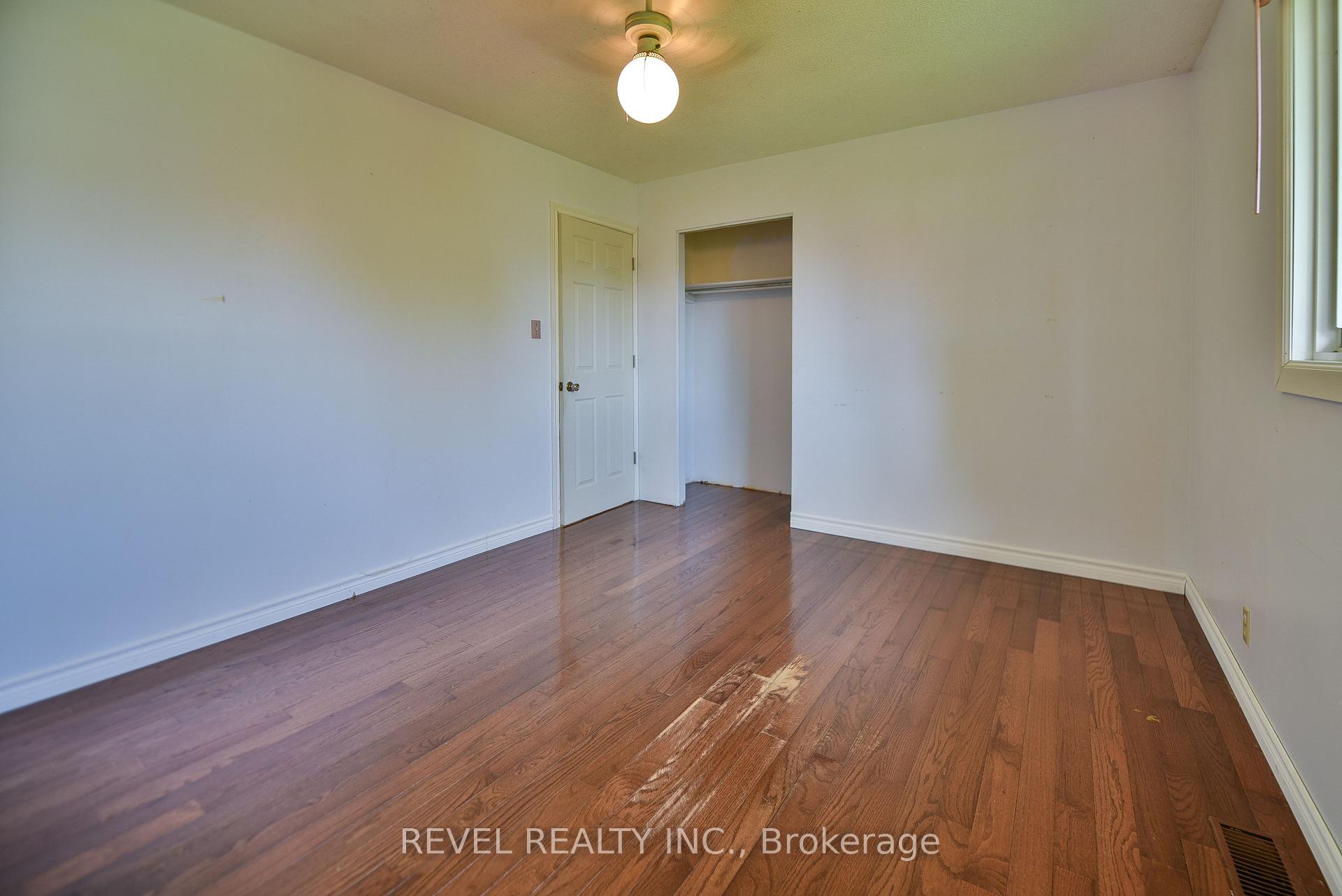 Photo 23 of 1330 Chenier Avenue, Timmins, MTJ - Main Area — HOMEH