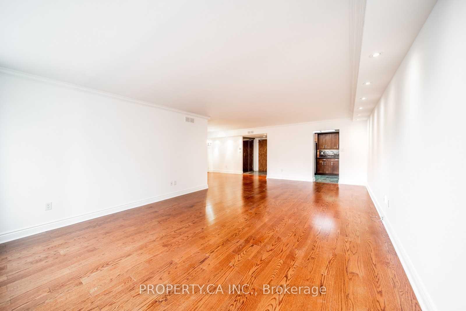 Photo 3 of Unit 402, 71 Charles Street E, Toronto, Church-Yonge Corridor — HOMEH
