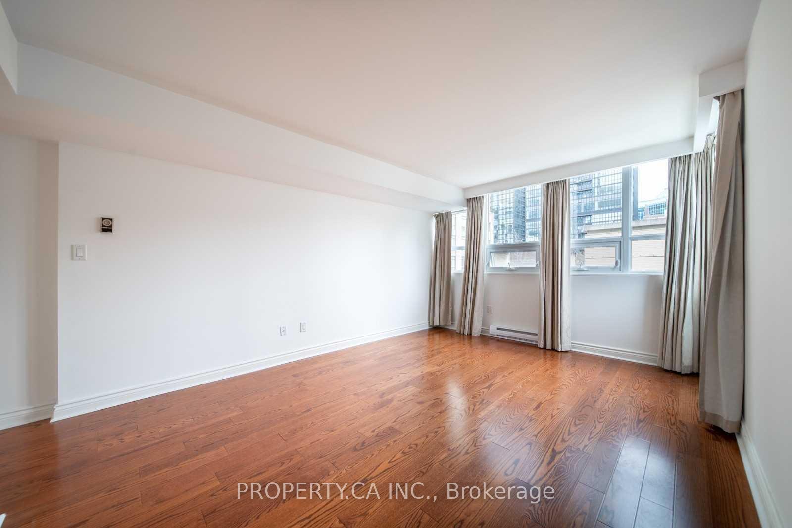 Photo 23 of Unit 402, 71 Charles Street E, Toronto, Church-Yonge Corridor — HOMEH