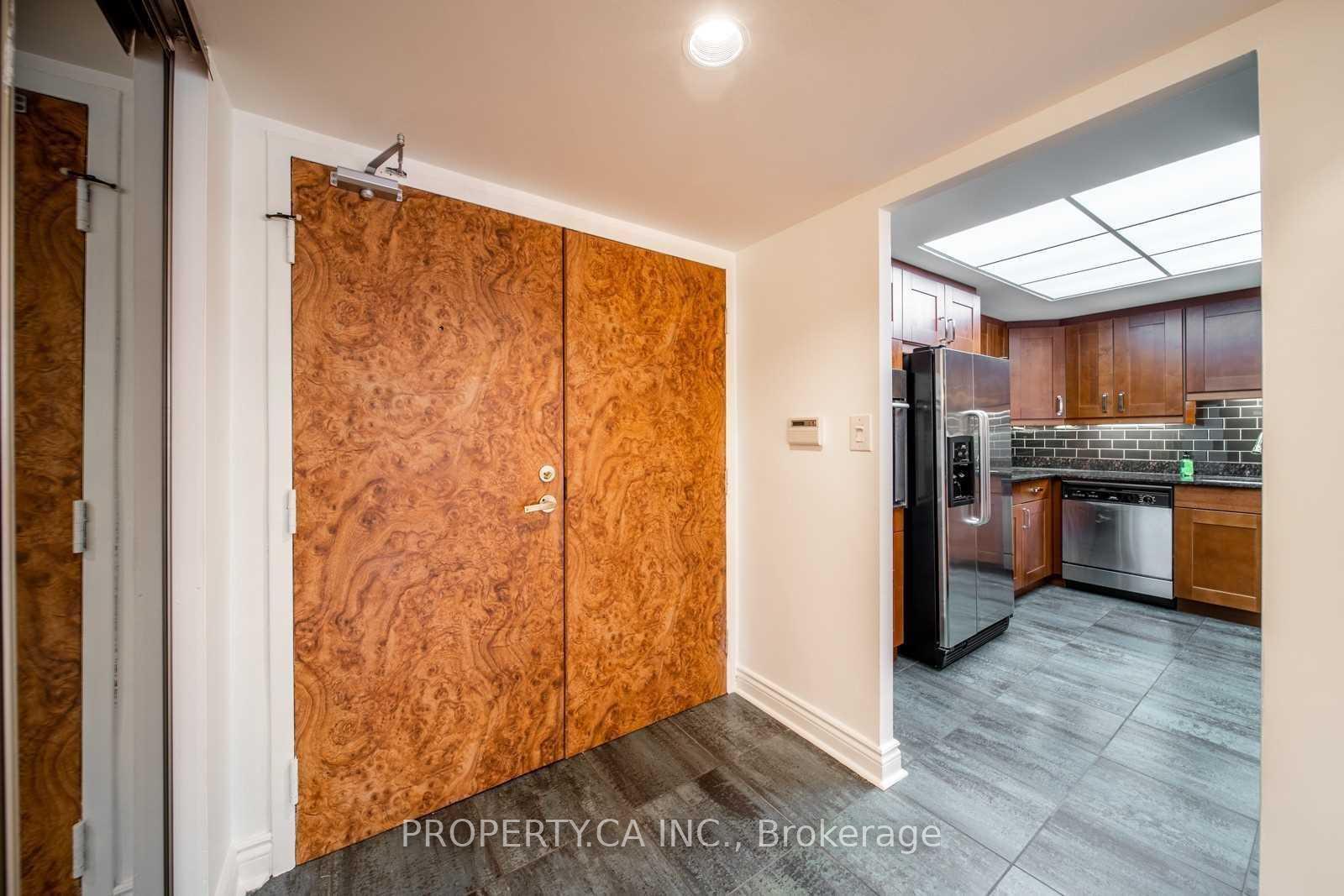 Photo 29 of Unit 402, 71 Charles Street E, Toronto, Church-Yonge Corridor — HOMEH