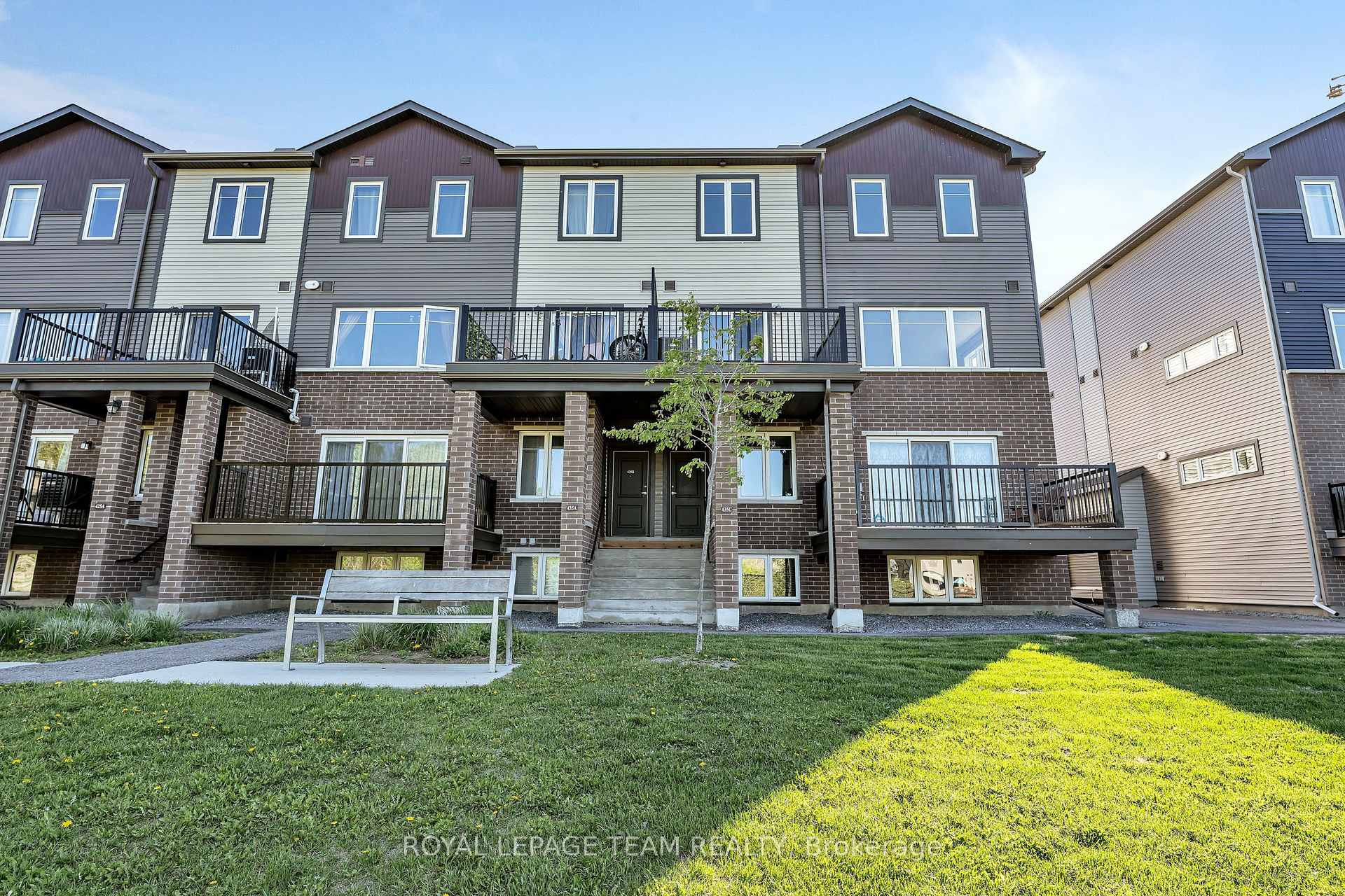 Photo 1 of Unit D, 435 Eldorado Private, Ottawa, Kanata - Morgan's Grant/South March — HOMEH