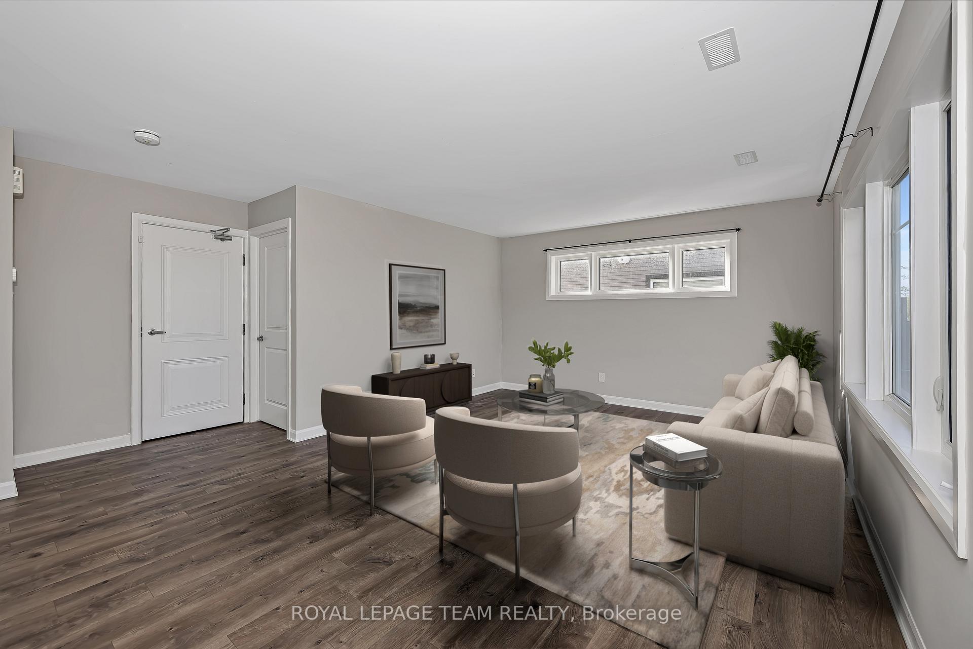 Photo 10 of Unit D, 435 Eldorado Private, Ottawa, Kanata - Morgan's Grant/South March — HOMEH