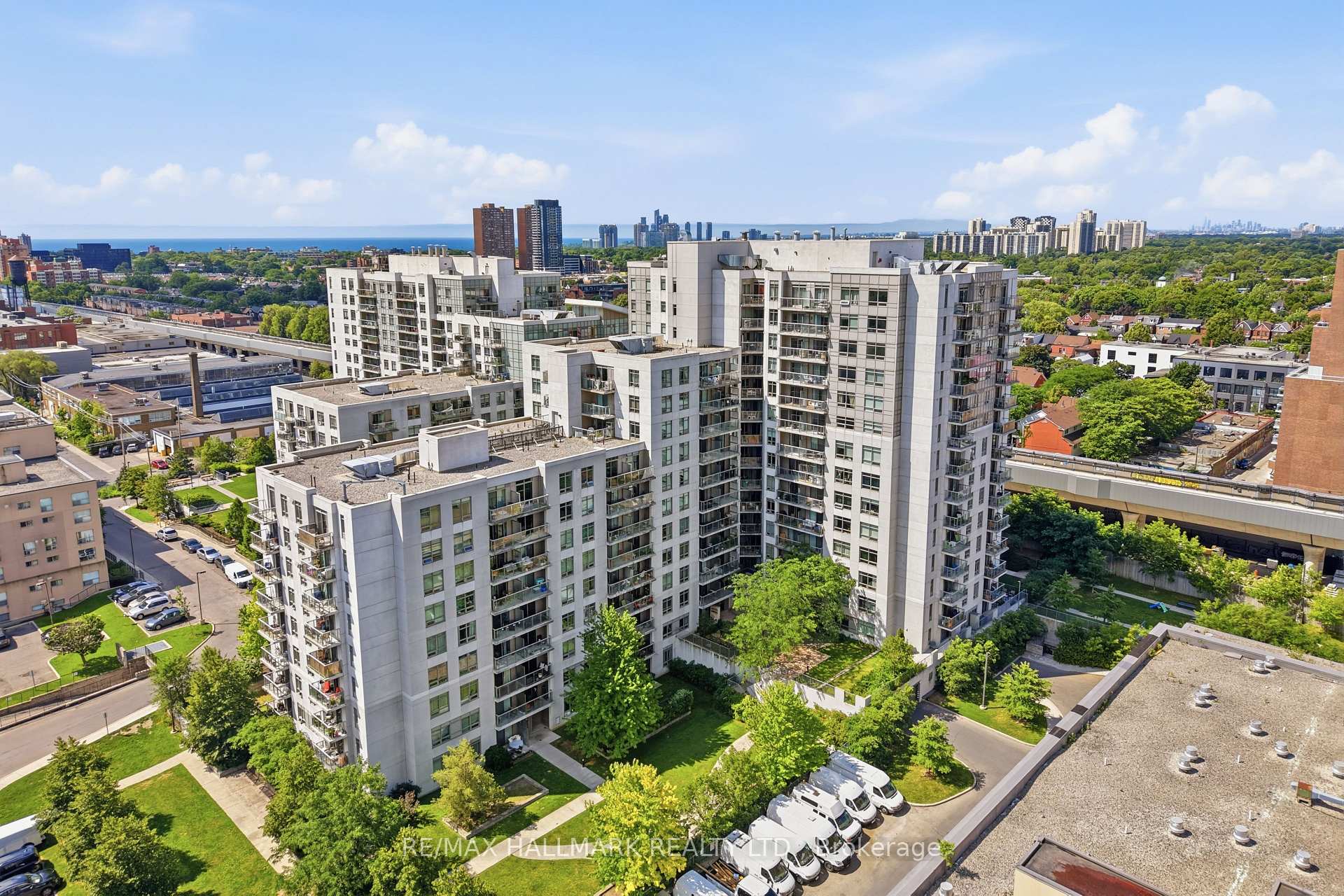 Photo 1 of Unit 118, 816 Lansdowne Avenue, Toronto, Dovercourt-Wallace Emerson-Junction — HOMEH