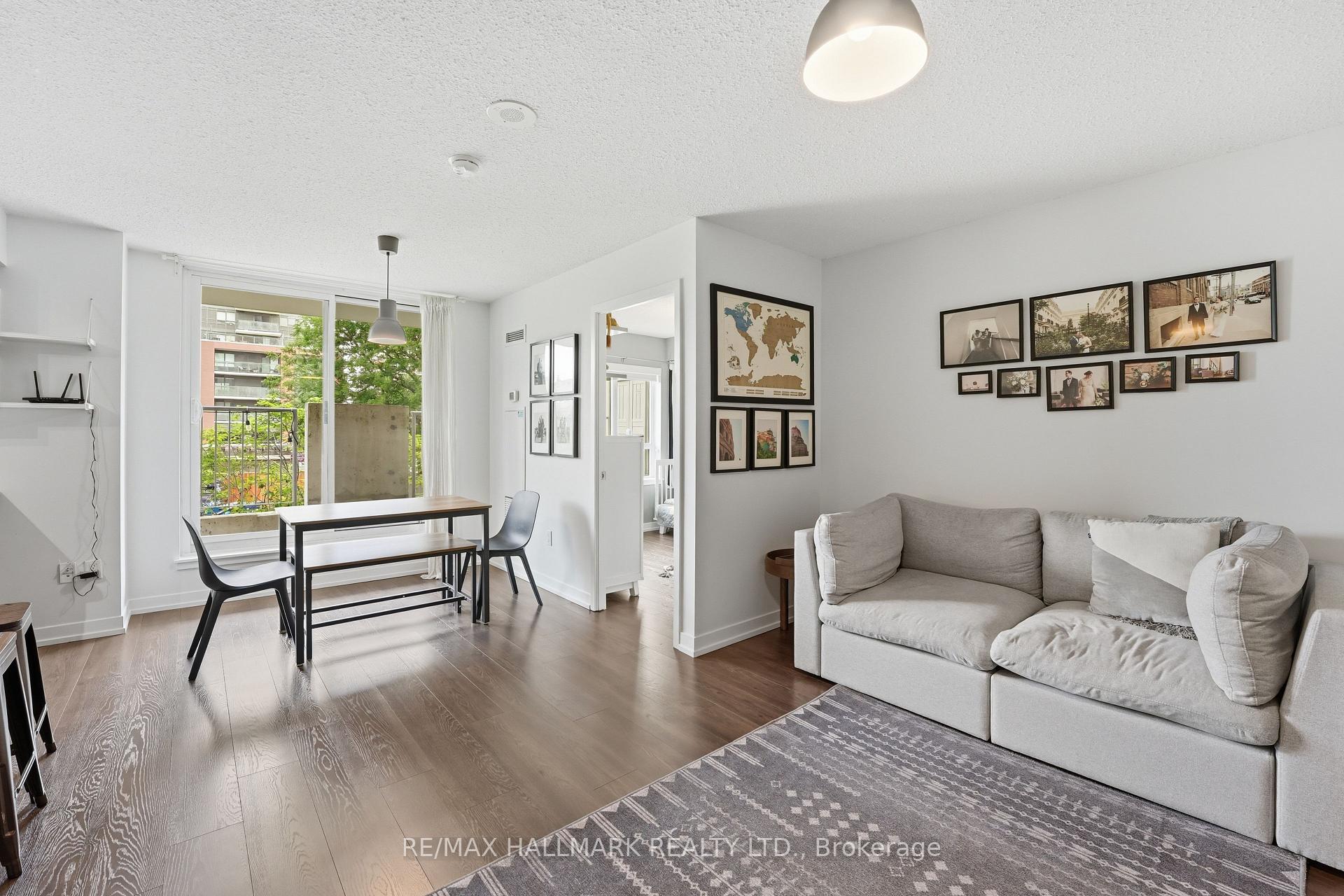 Photo 6 of Unit 118, 816 Lansdowne Avenue, Toronto, Dovercourt-Wallace Emerson-Junction — HOMEH