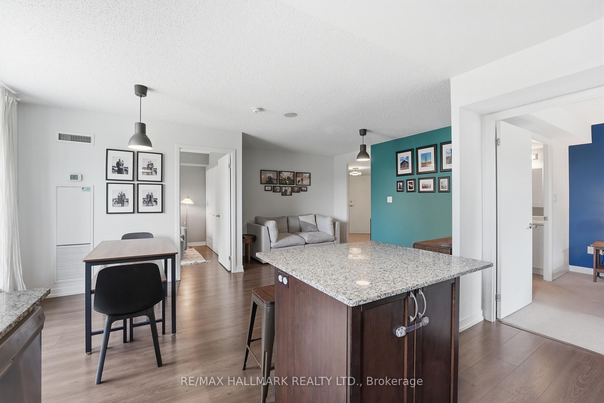 Photo 15 of Unit 118, 816 Lansdowne Avenue, Toronto, Dovercourt-Wallace Emerson-Junction — HOMEH