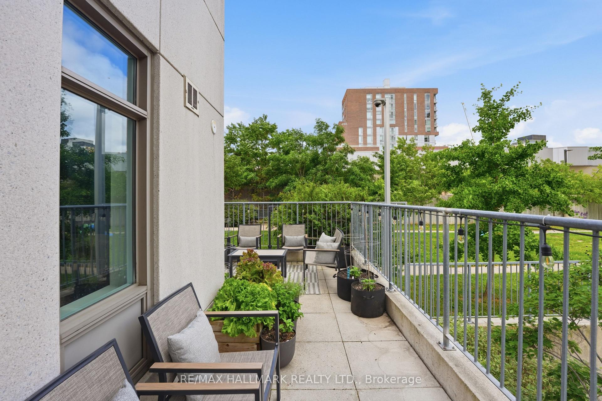 Photo 22 of Unit 118, 816 Lansdowne Avenue, Toronto, Dovercourt-Wallace Emerson-Junction — HOMEH