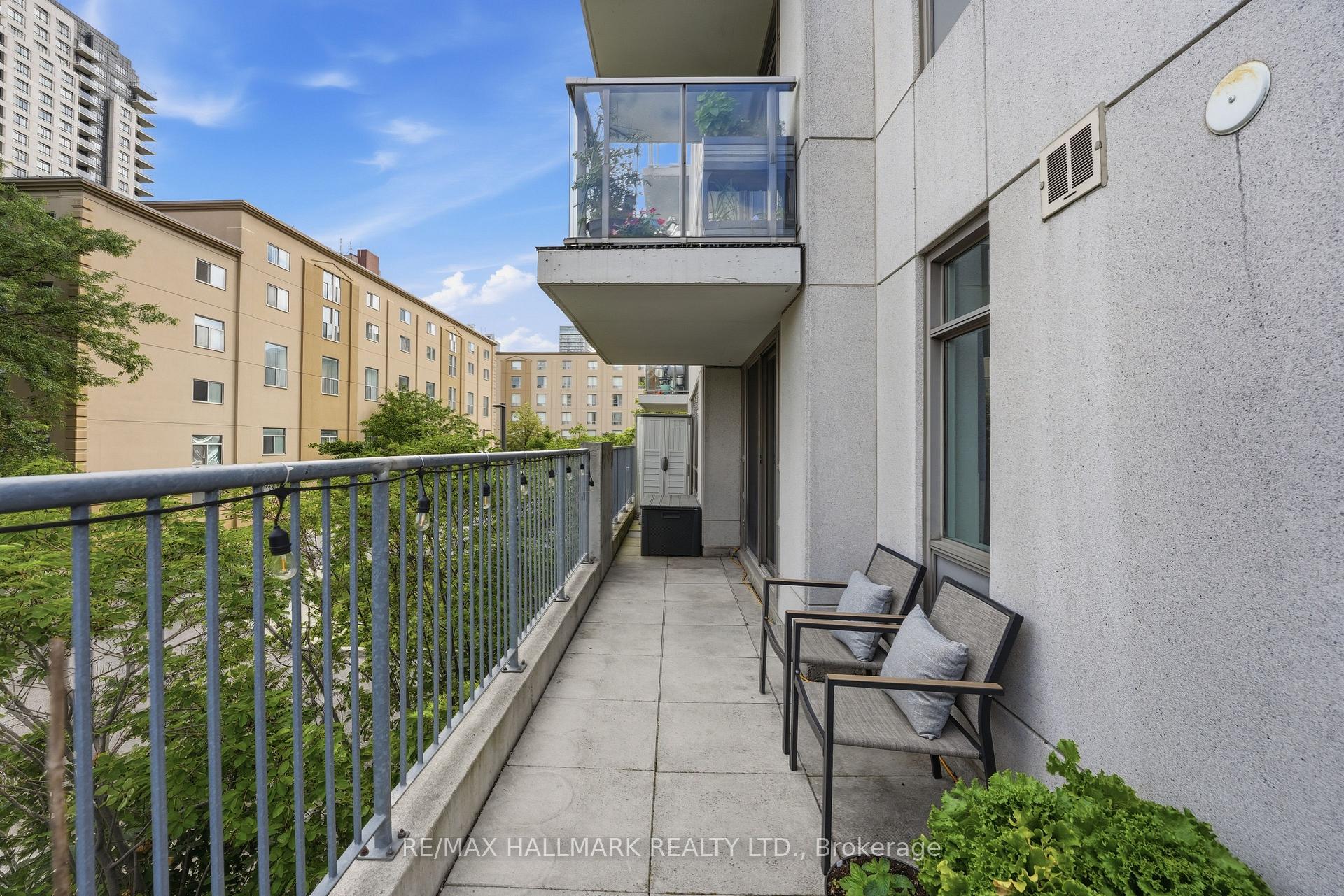 Photo 23 of Unit 118, 816 Lansdowne Avenue, Toronto, Dovercourt-Wallace Emerson-Junction — HOMEH