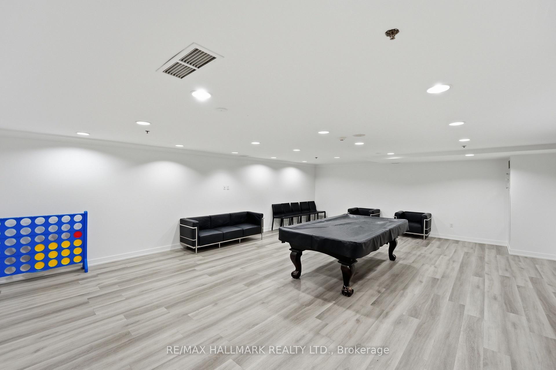 Photo 31 of Unit 118, 816 Lansdowne Avenue, Toronto, Dovercourt-Wallace Emerson-Junction — HOMEH