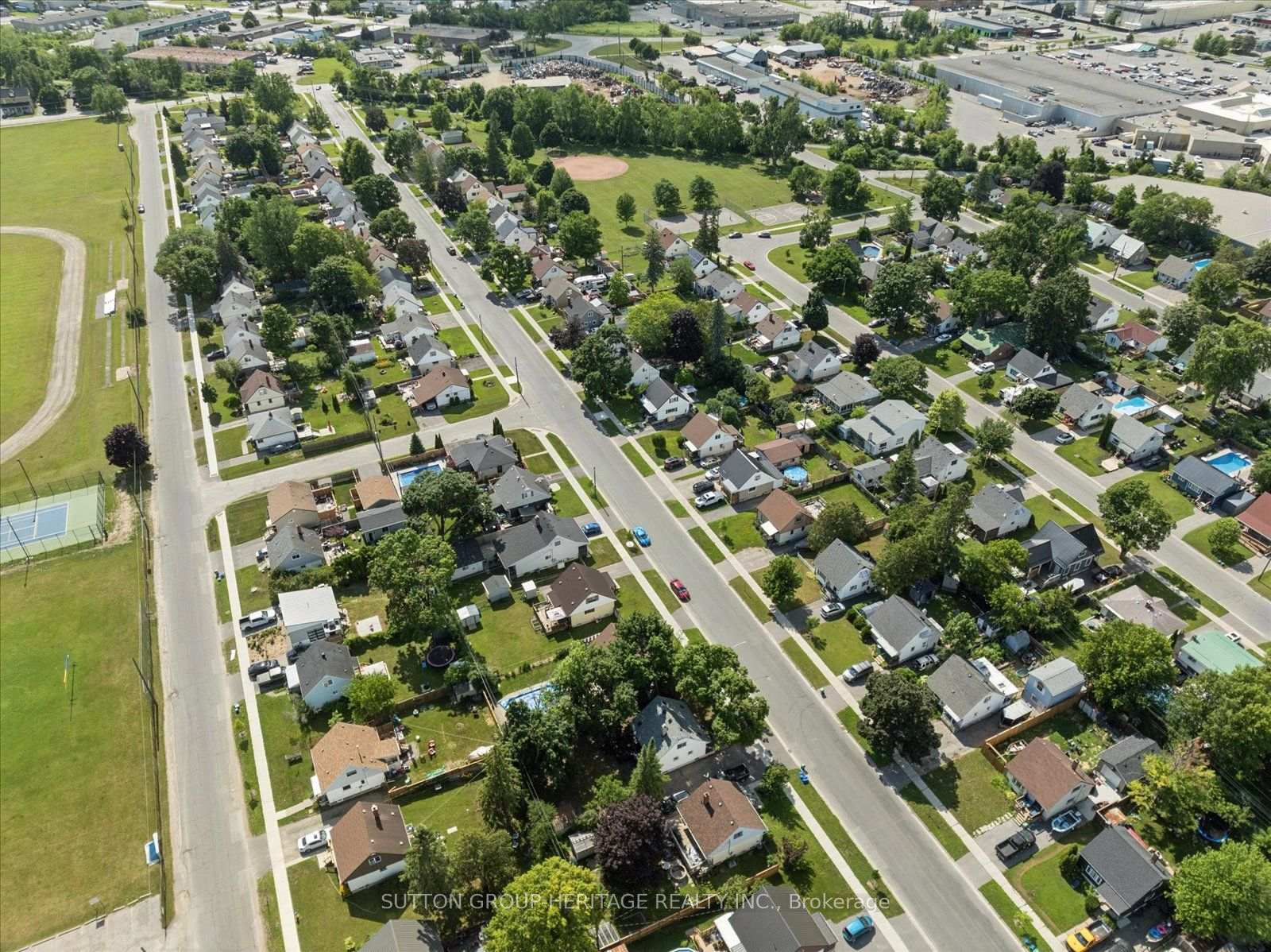 Photo 35 of 651 Mckellar Street, Peterborough, Otonabee Ward 1 — HOMEH