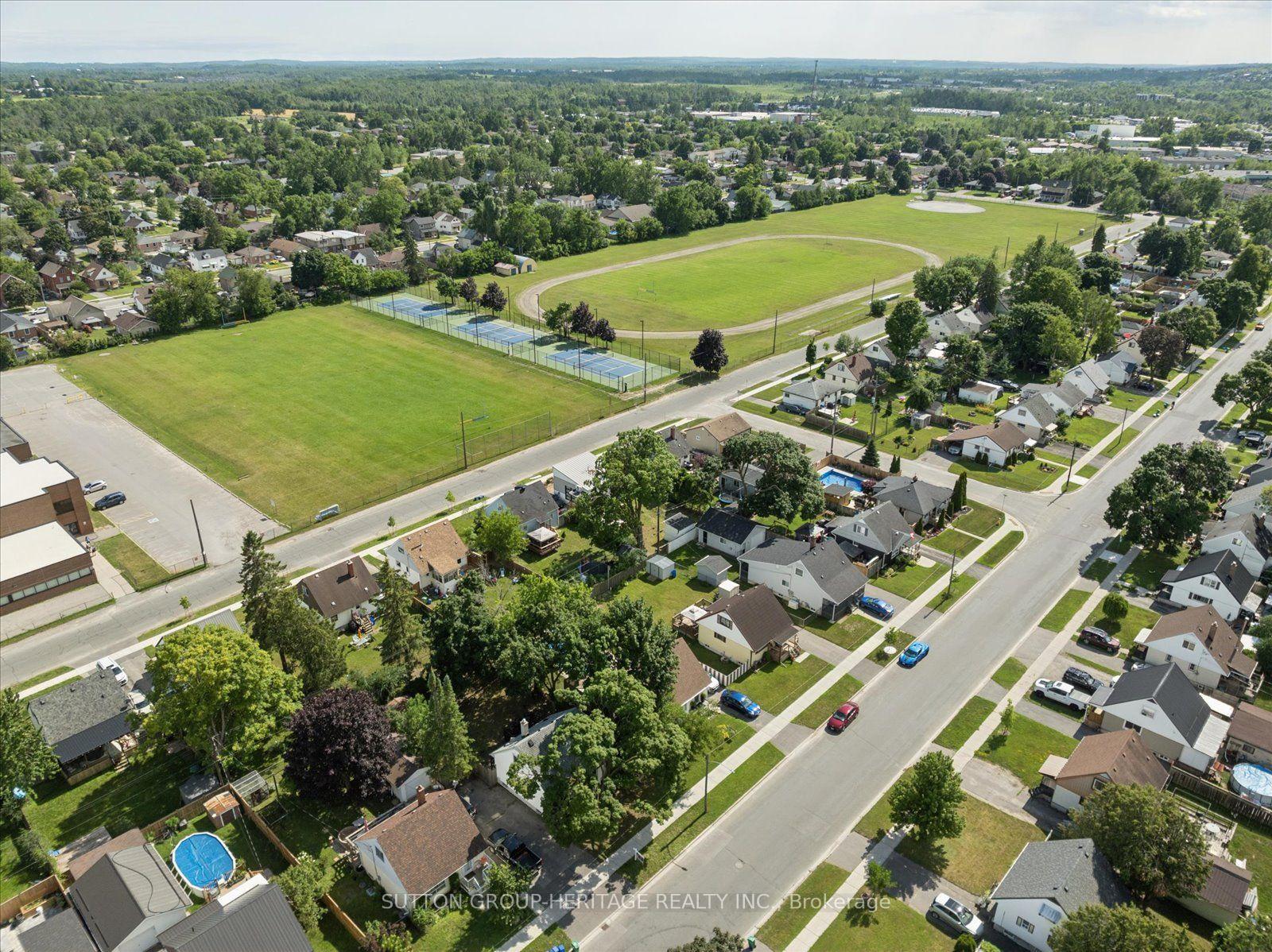 Photo 36 of 651 Mckellar Street, Peterborough, Otonabee Ward 1 — HOMEH