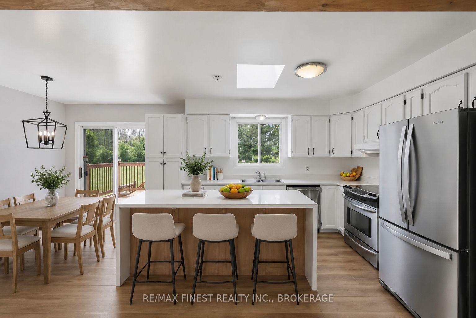 Photo 15 of 3305 Amey Road, Frontenac, Frontenac South — HOMEH