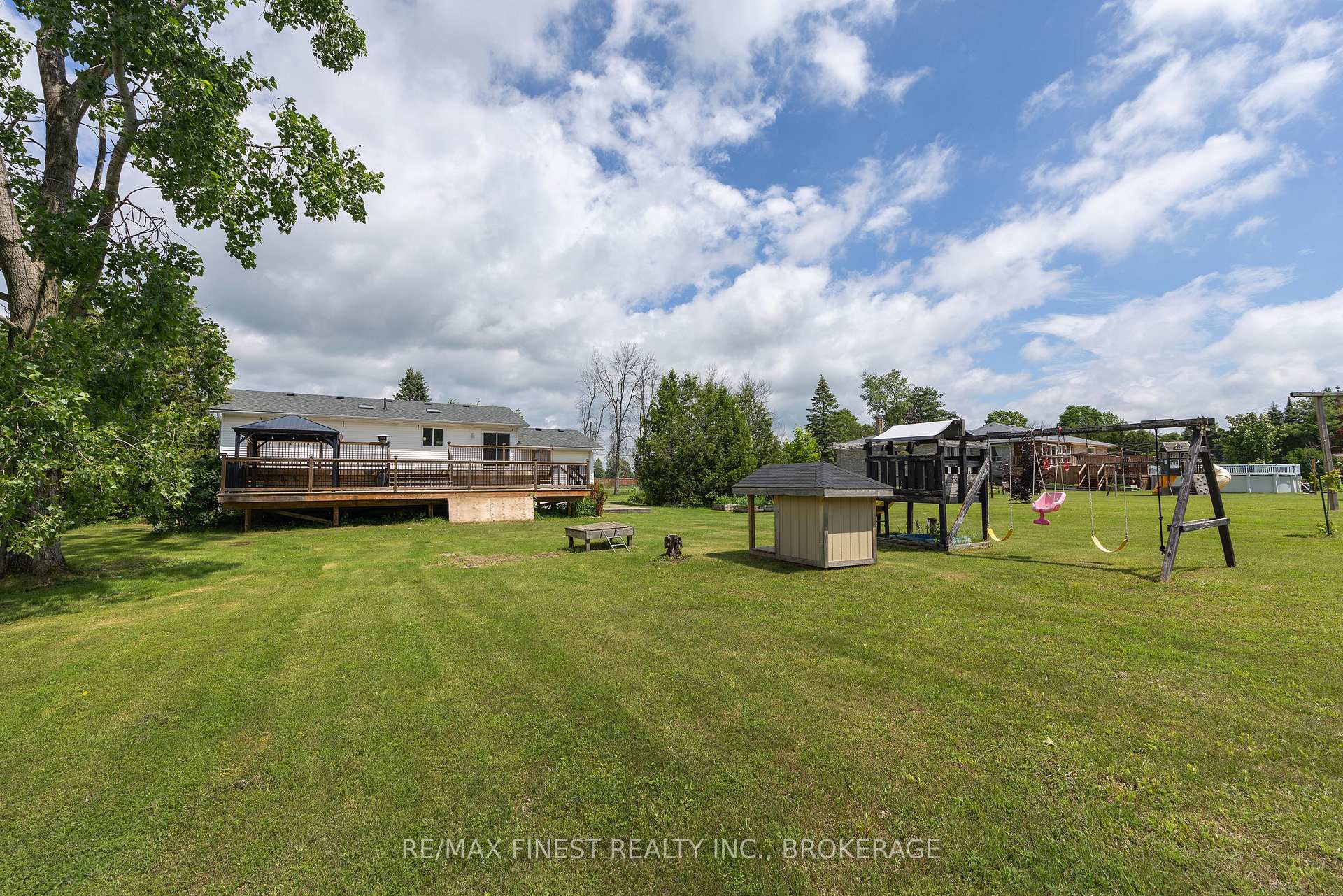 Photo 46 of 3305 Amey Road, Frontenac, Frontenac South — HOMEH