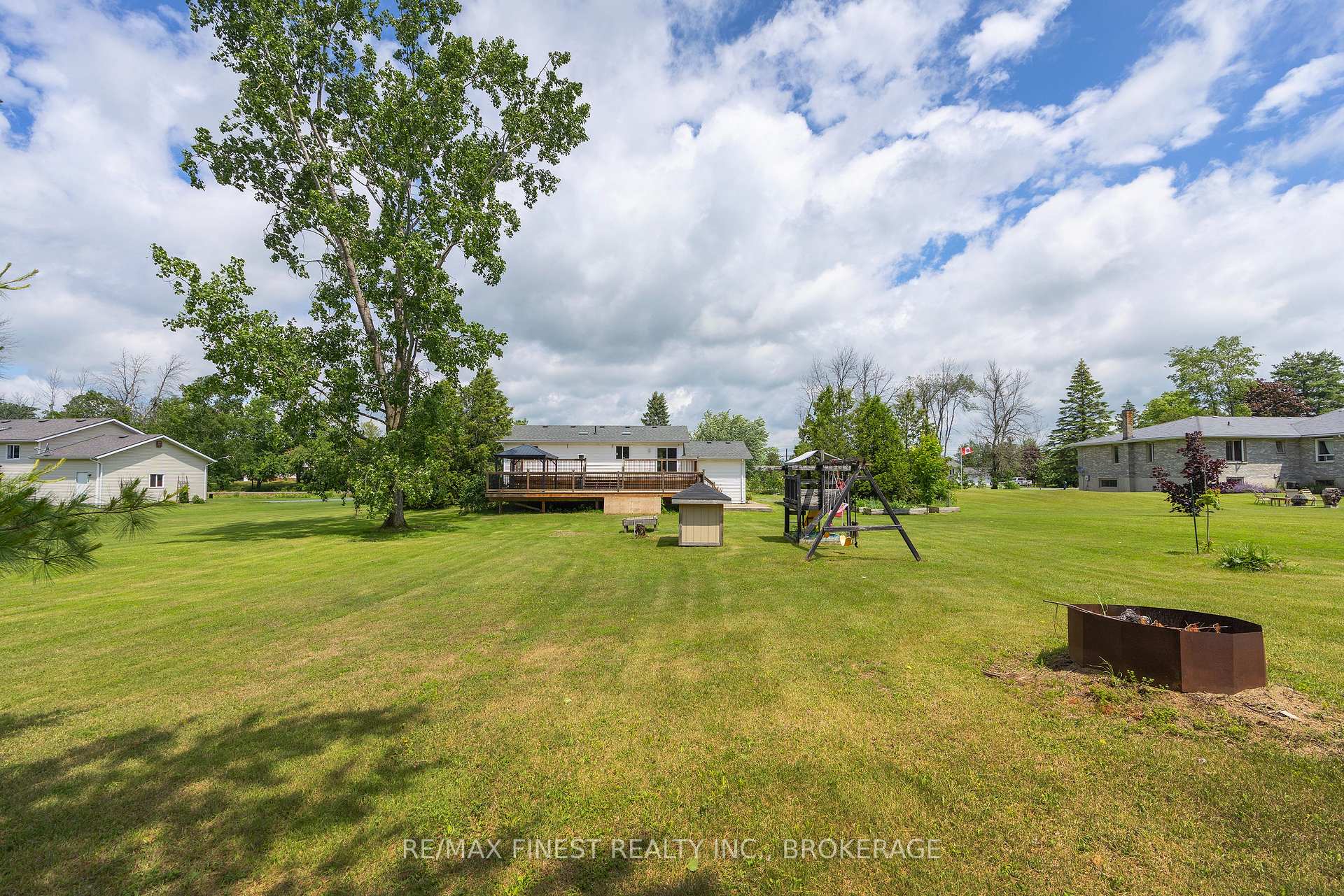 Photo 47 of 3305 Amey Road, Frontenac, Frontenac South — HOMEH