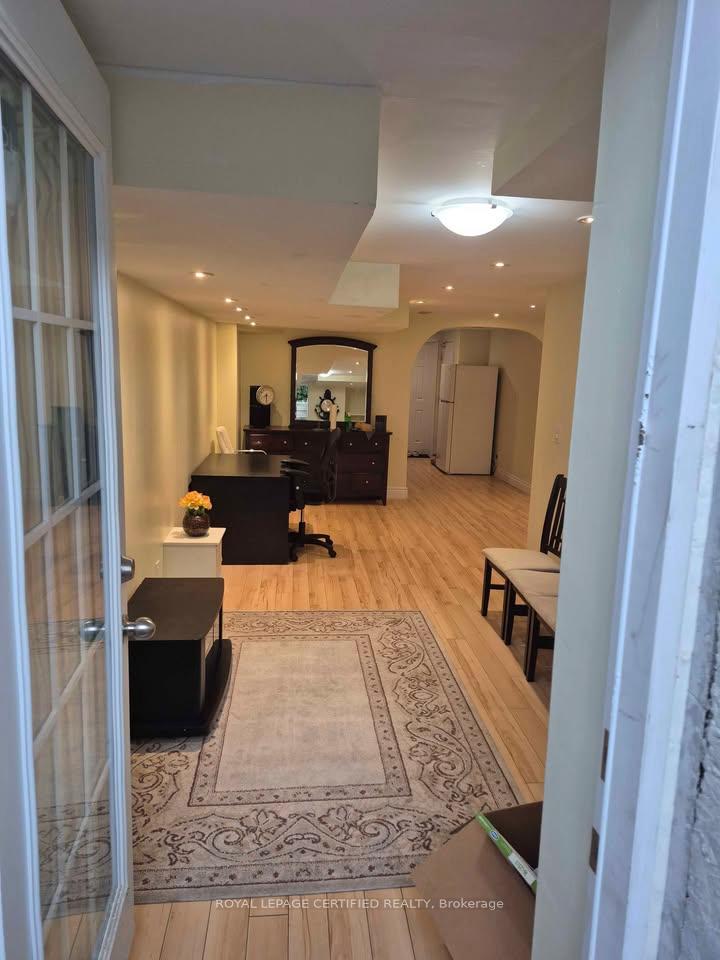 Photo 4 of Unit Basement, 3198 Cabano Crescent, Mississauga, Churchill Meadows — HOMEH