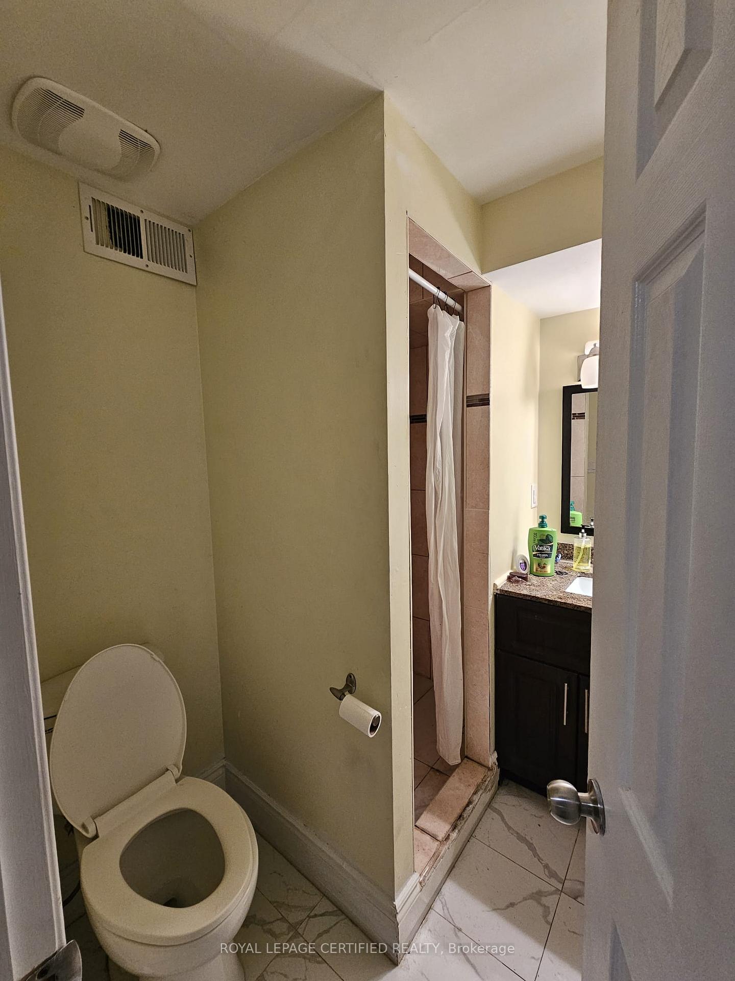 Photo 6 of Unit Basement, 3198 Cabano Crescent, Mississauga, Churchill Meadows — HOMEH