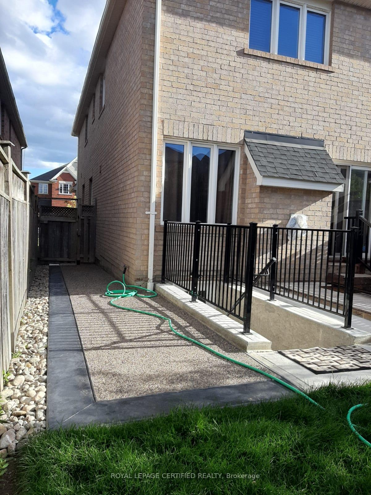 Photo 10 of Unit Basement, 3198 Cabano Crescent, Mississauga, Churchill Meadows — HOMEH