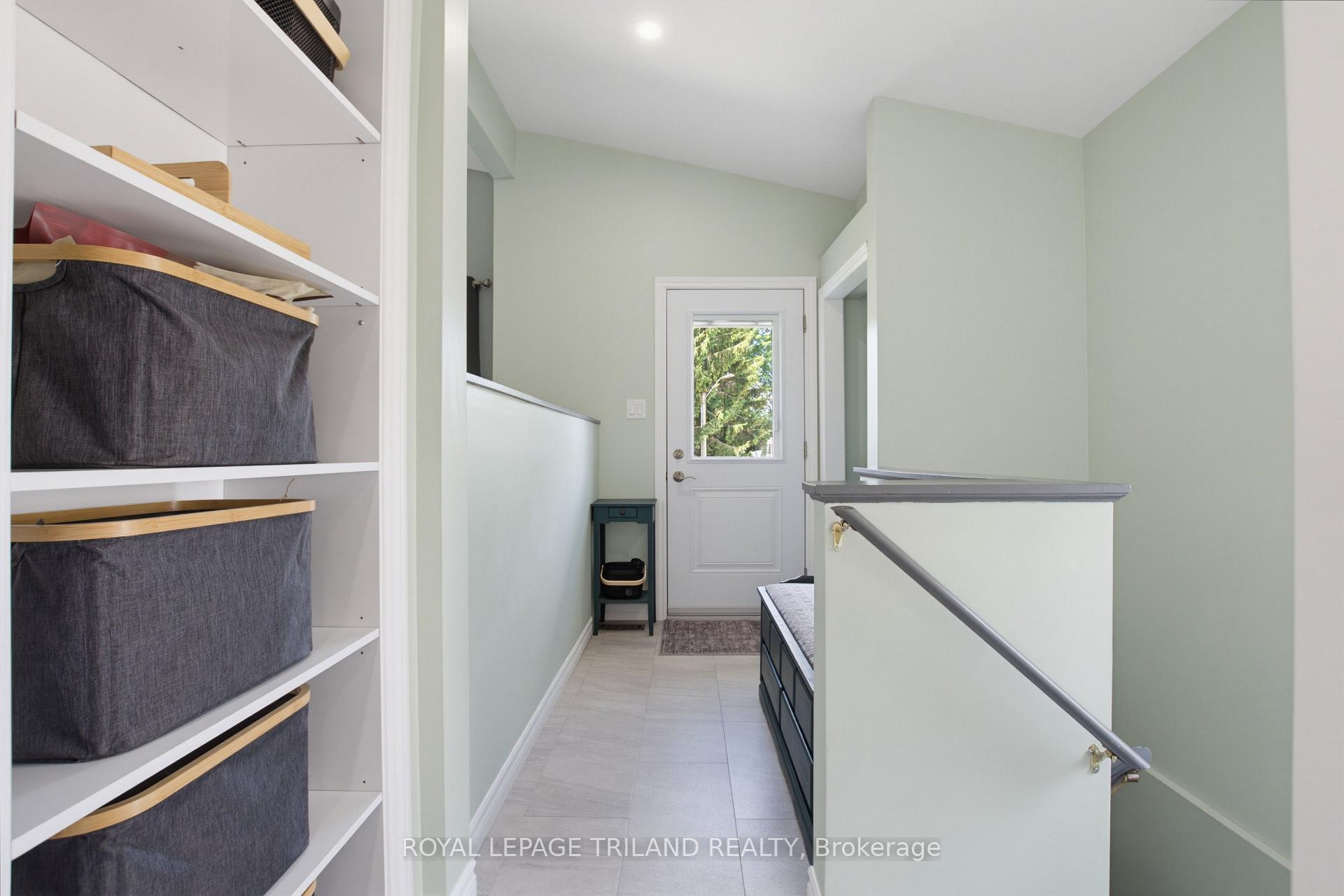 Photo 8 of 71 Joyce Street, St. Thomas — HOMEH