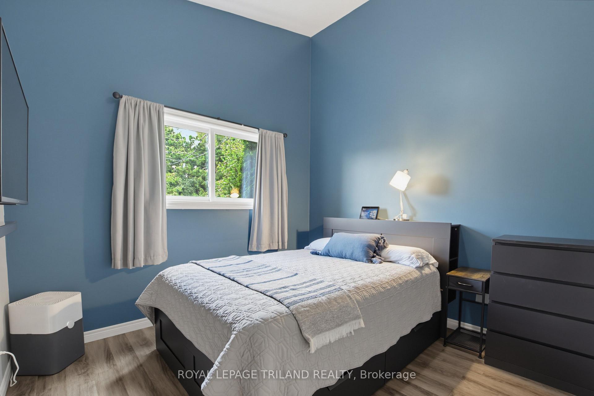 Photo 17 of 71 Joyce Street, St. Thomas — HOMEH
