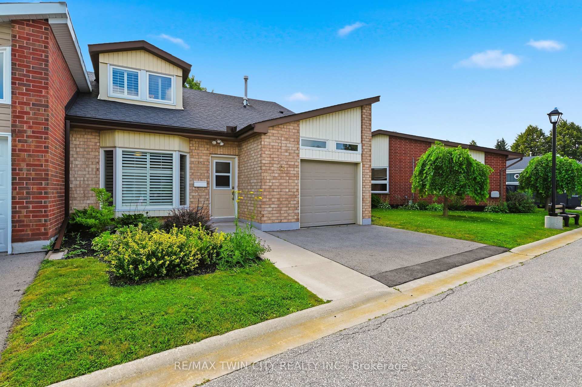 Photo 2 of 29 Archdeacon Clark Trail, Hamilton, Kennedy — HOMEH