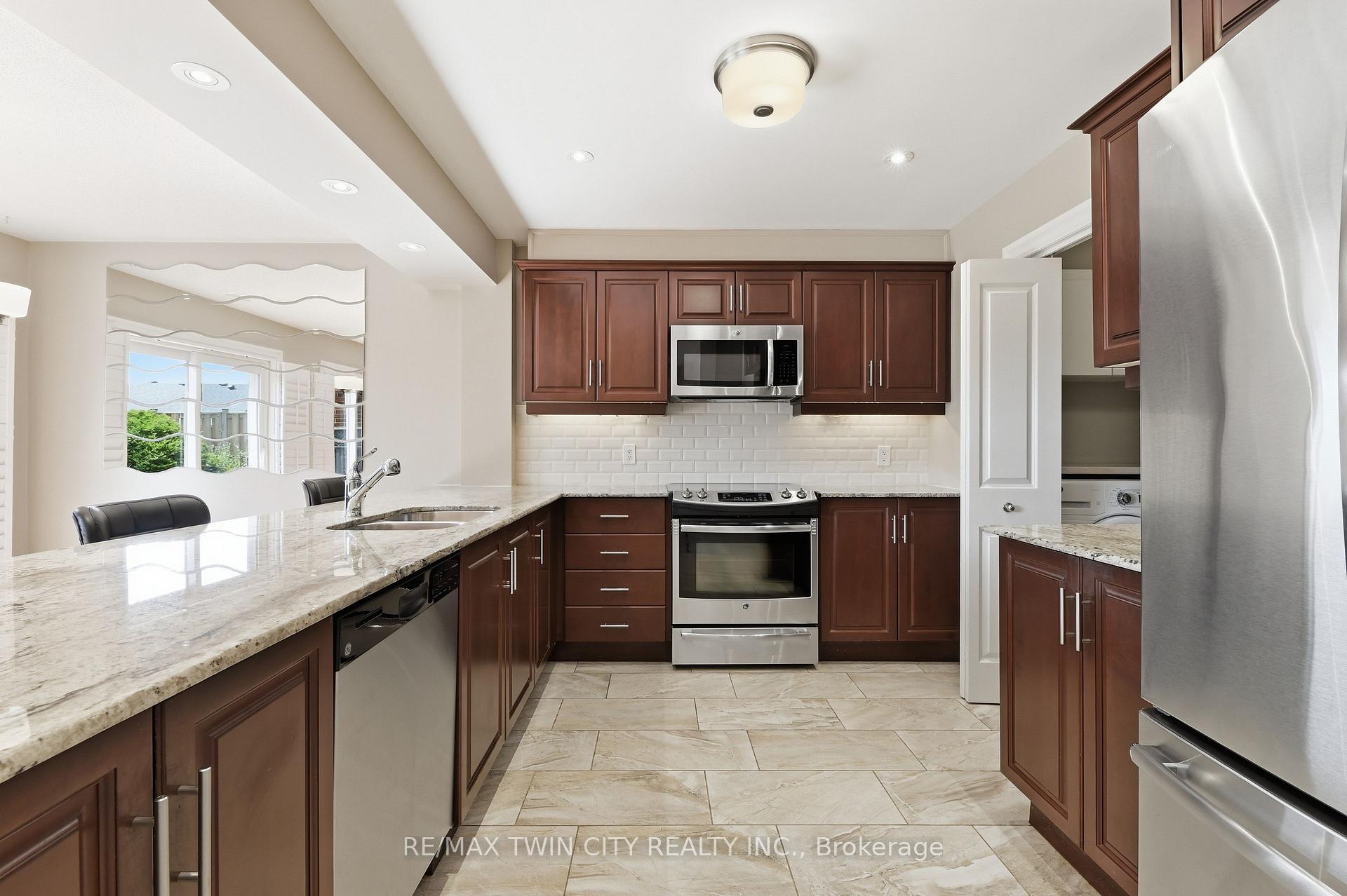 Photo 16 of 29 Archdeacon Clark Trail, Hamilton, Kennedy — HOMEH