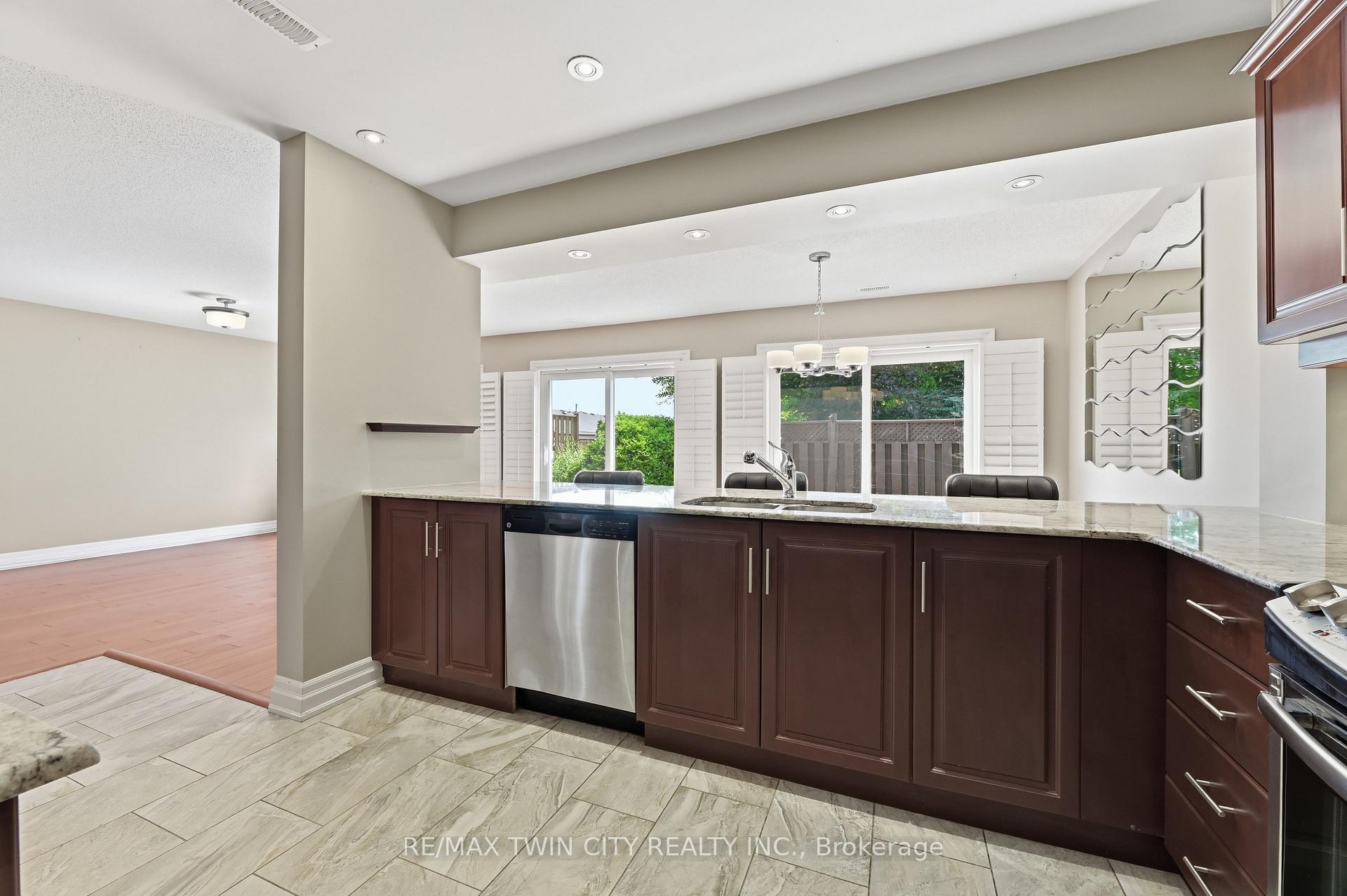 Photo 18 of 29 Archdeacon Clark Trail, Hamilton, Kennedy — HOMEH