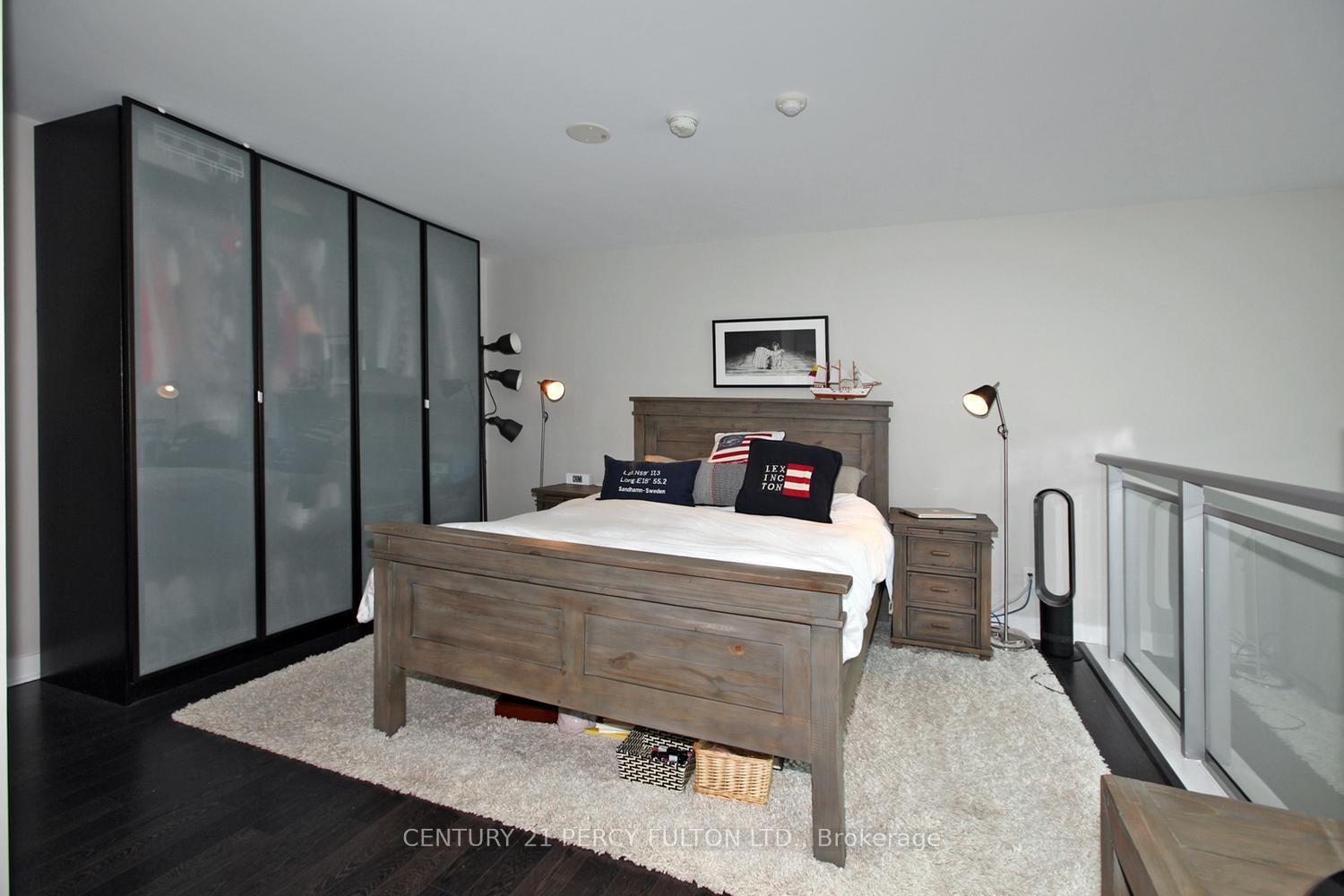 Photo 2 of Unit 406, 80 Western Battery Road, Toronto, Niagara — HOMEH
