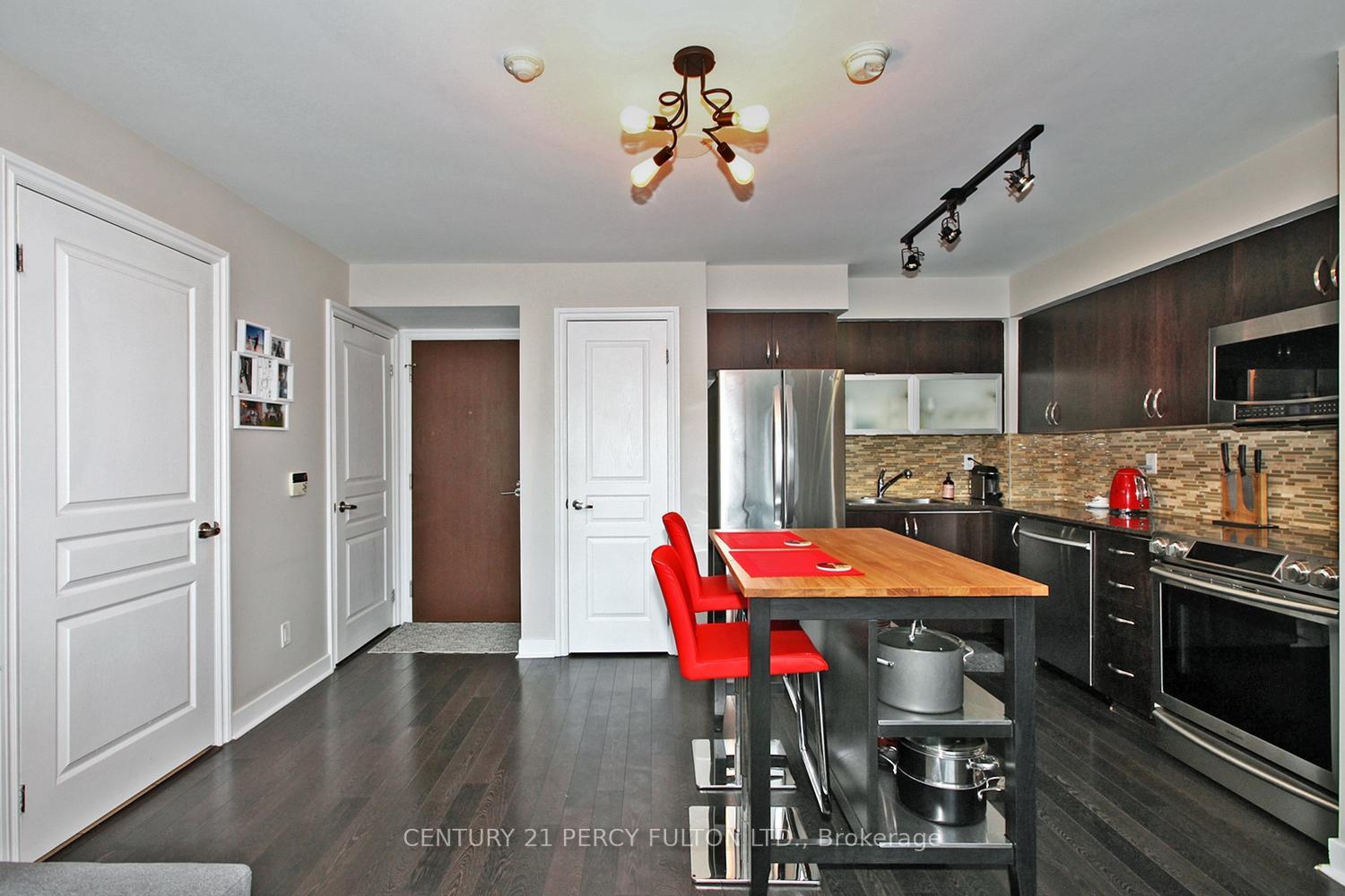 Photo 4 of Unit 406, 80 Western Battery Road, Toronto, Niagara — HOMEH