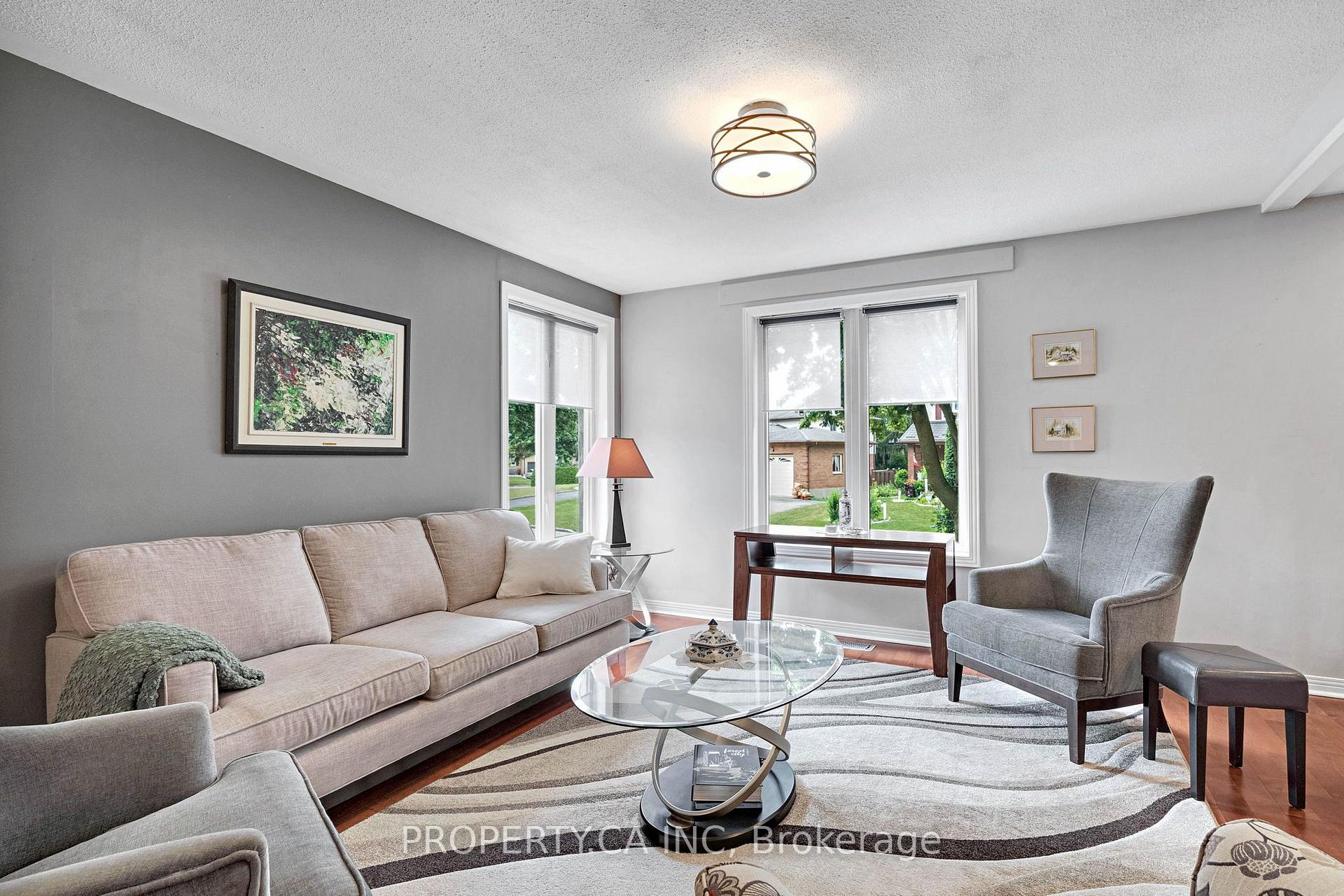 Photo 10 of 1620 Farmbrook Road, London, East P — HOMEH