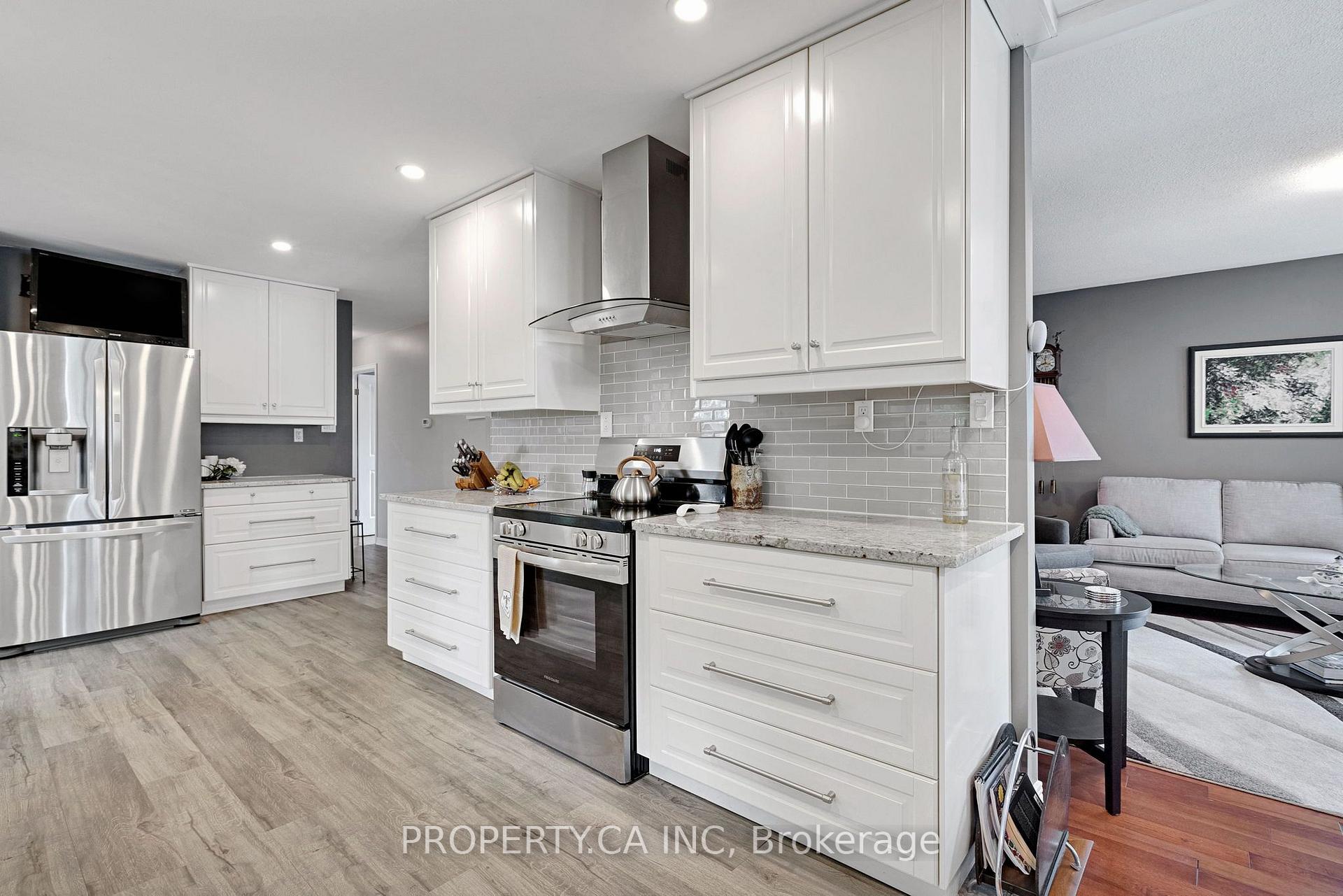 Photo 18 of 1620 Farmbrook Road, London, East P — HOMEH