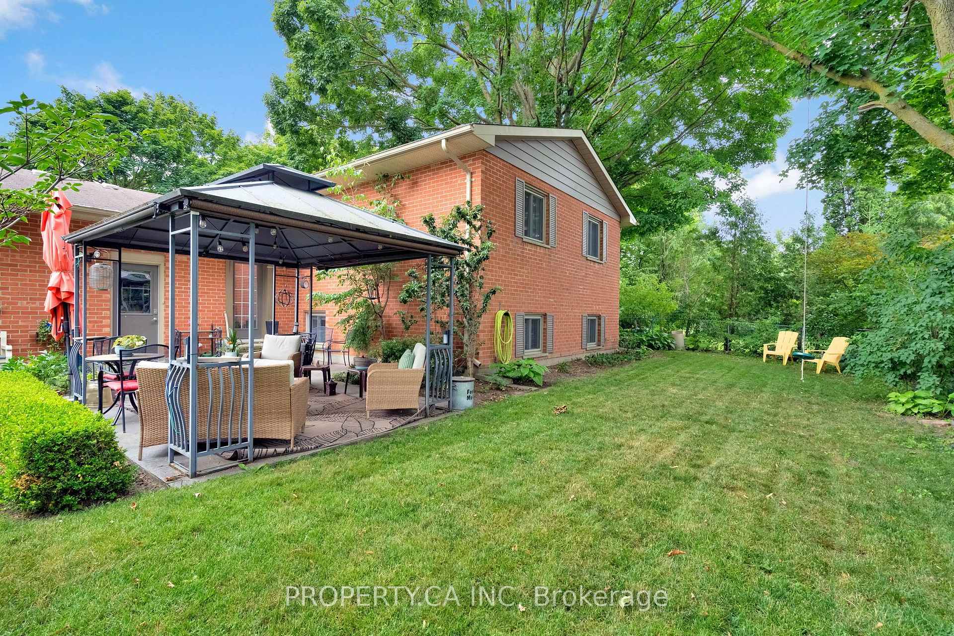 Photo 44 of 1620 Farmbrook Road, London, East P — HOMEH