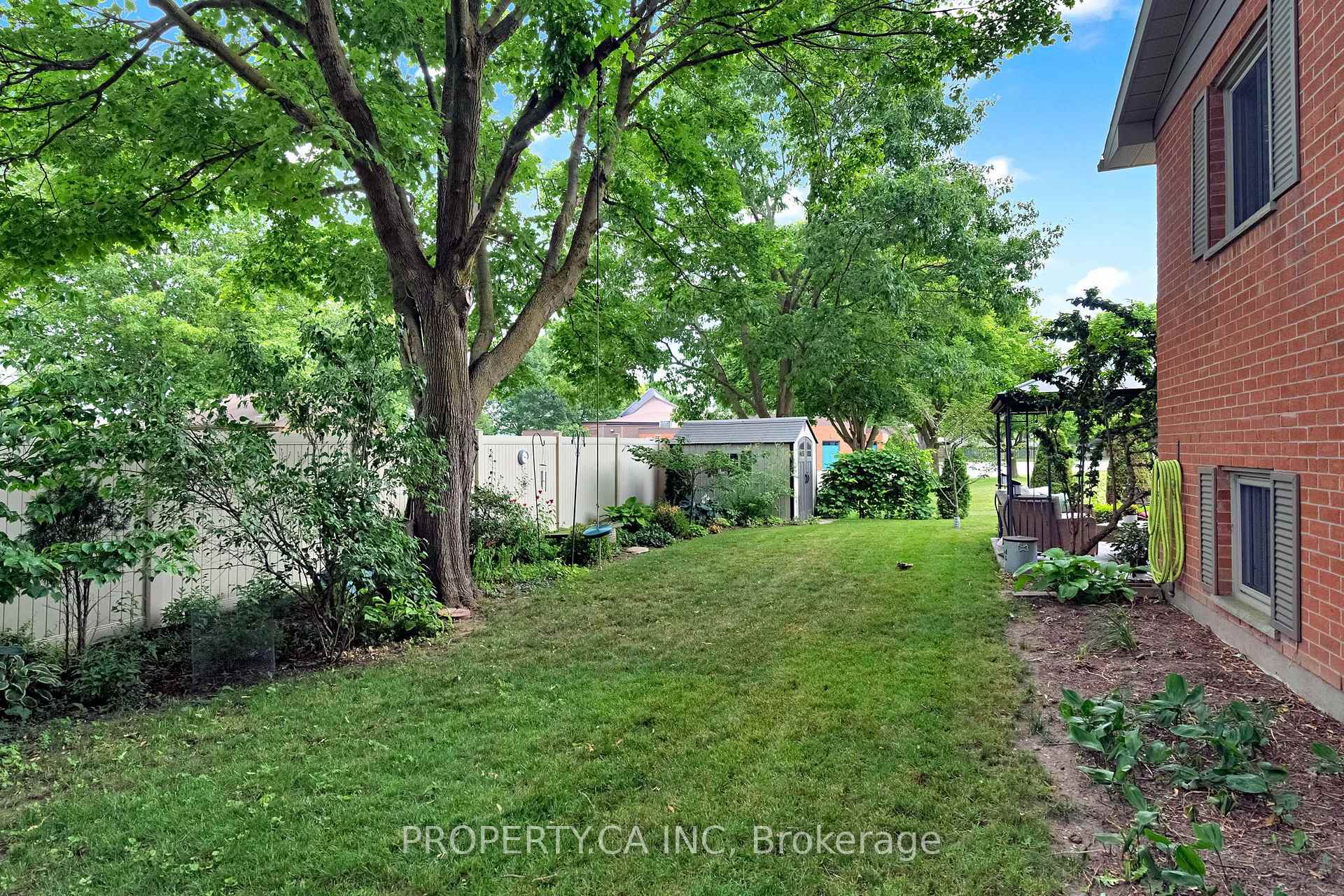Photo 46 of 1620 Farmbrook Road, London, East P — HOMEH