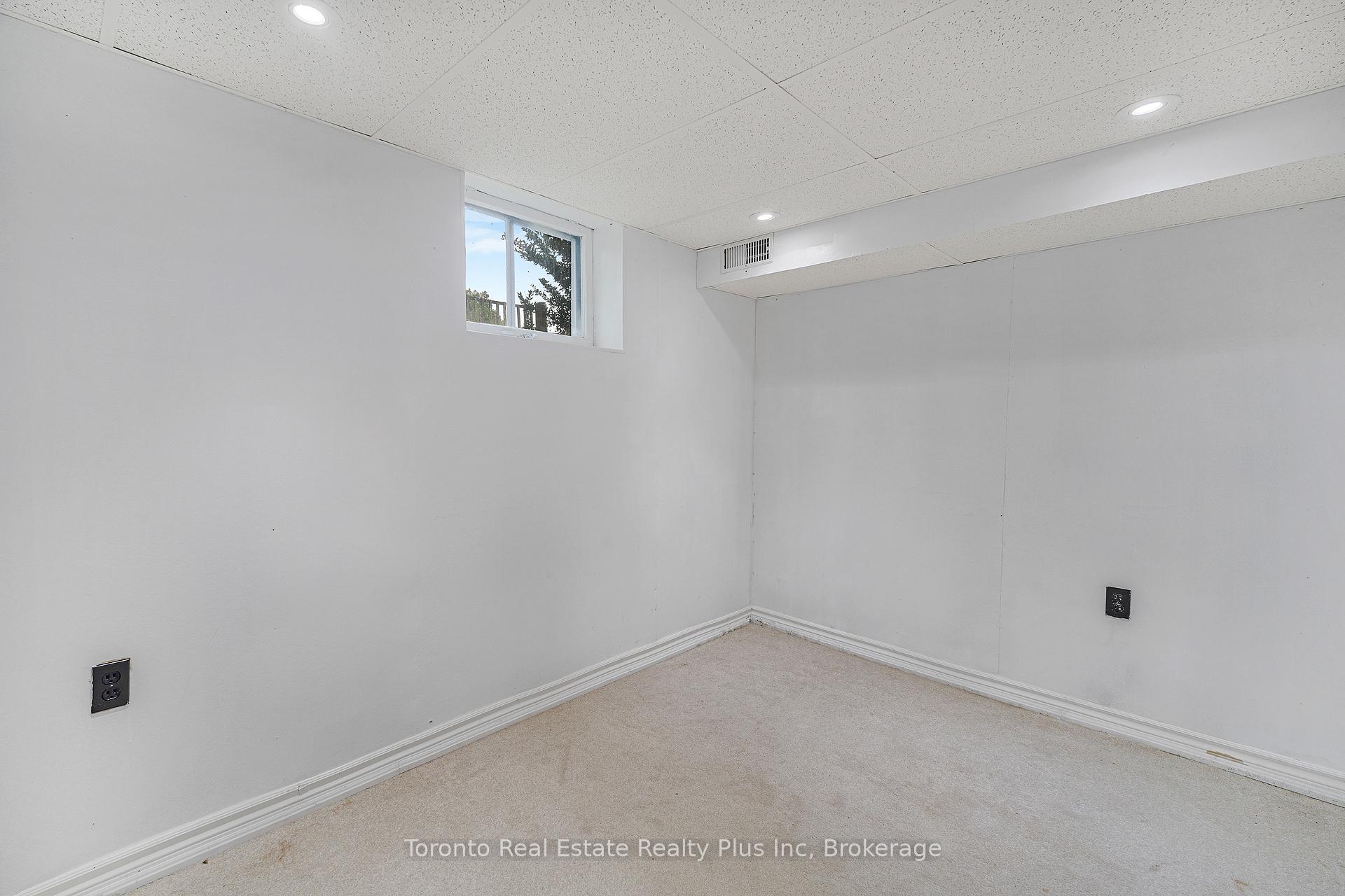 Photo 21 of 6183 Skinner Street, Niagara Falls, Arad/Fallsview — HOMEH