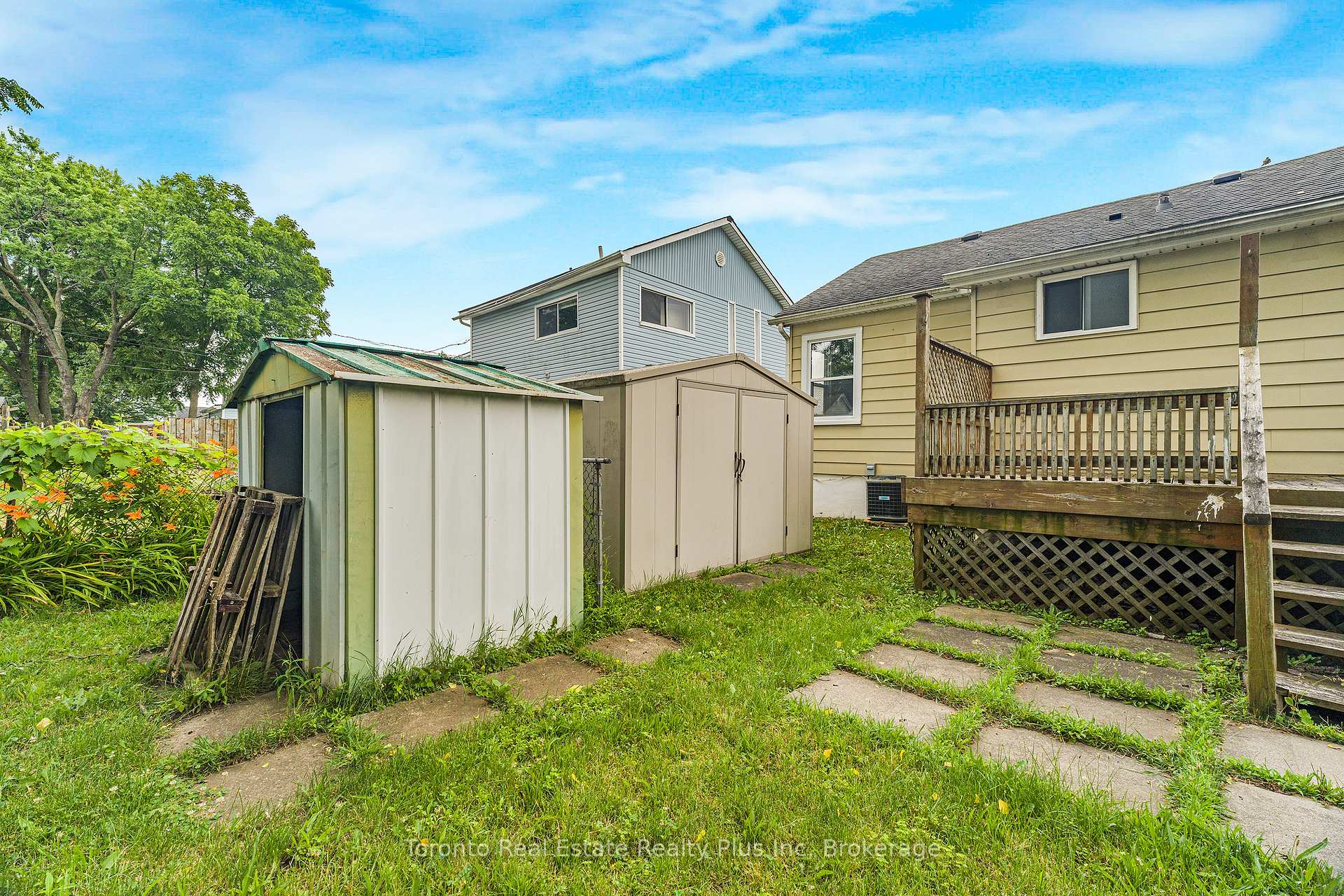 Photo 27 of 6183 Skinner Street, Niagara Falls, Arad/Fallsview — HOMEH