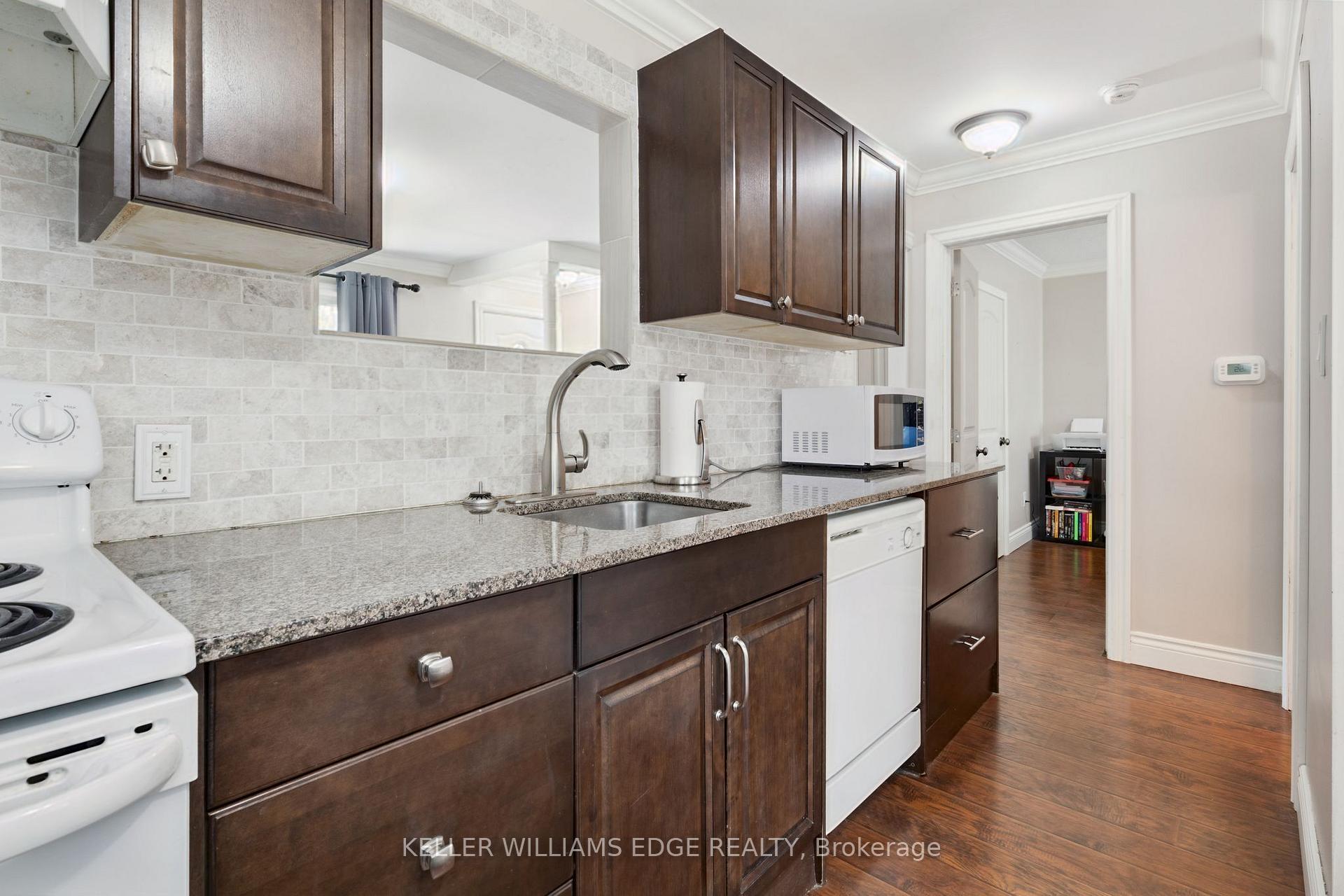Photo 12 of 134 Selkirk Avenue, Hamilton, Normanhurst — HOMEH