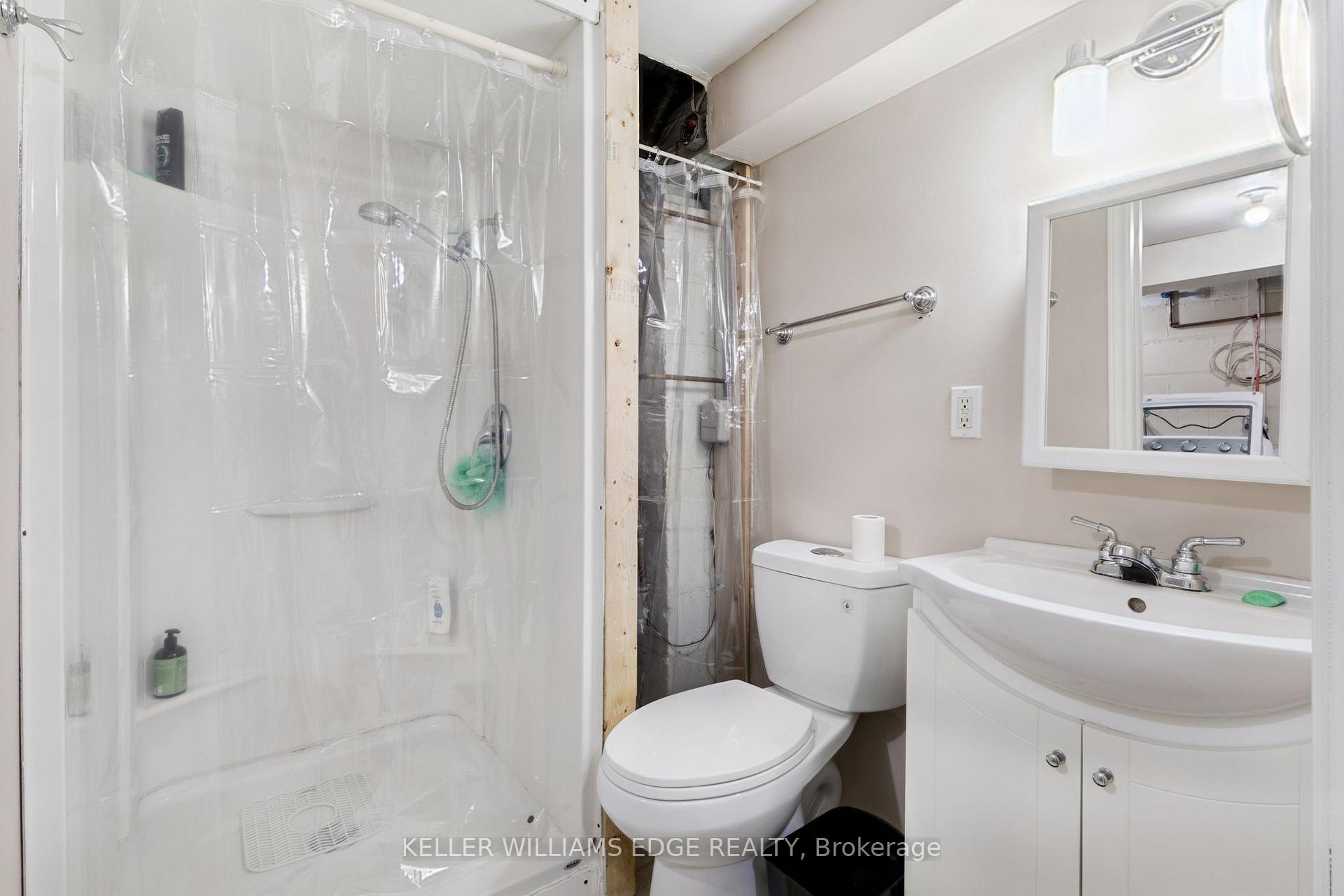 Photo 32 of 134 Selkirk Avenue, Hamilton, Normanhurst — HOMEH