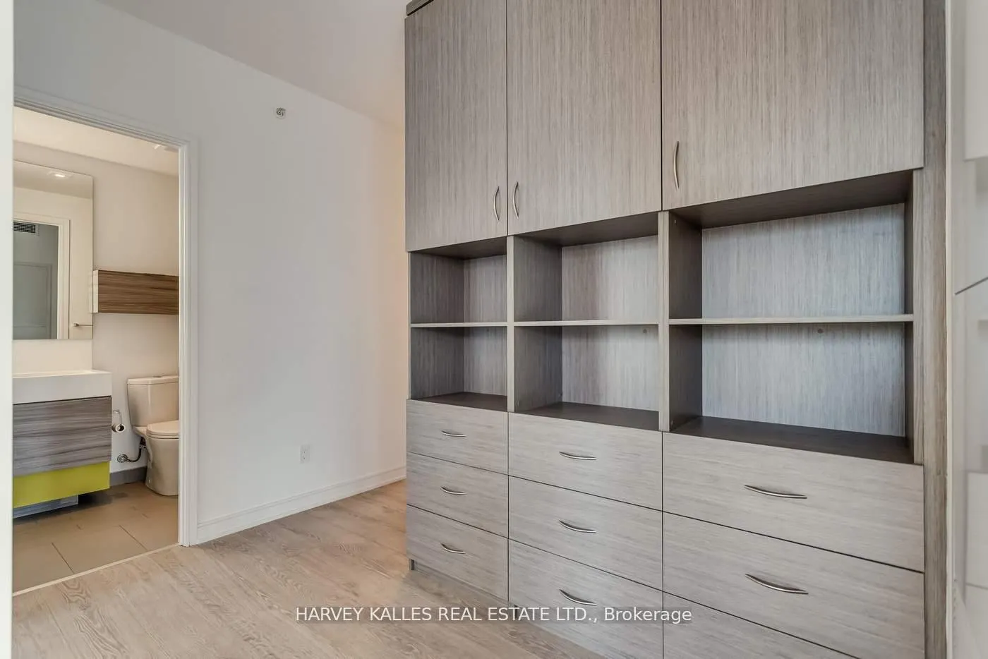 Photo 7 of Unit 2709, 88 Scott Street, Toronto, Church-Yonge Corridor — HOMEH
