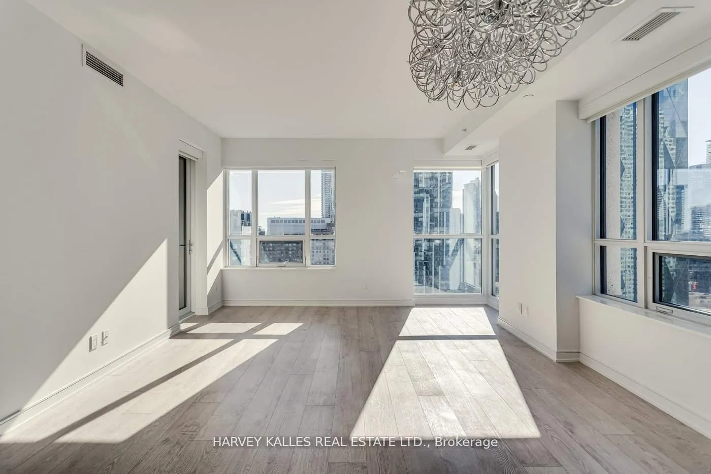 Photo 11 of Unit 2709, 88 Scott Street, Toronto, Church-Yonge Corridor — HOMEH