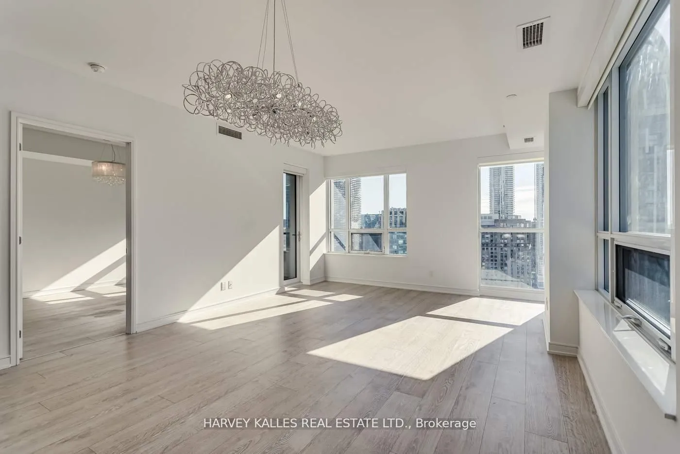 Photo 14 of Unit 2709, 88 Scott Street, Toronto, Church-Yonge Corridor — HOMEH