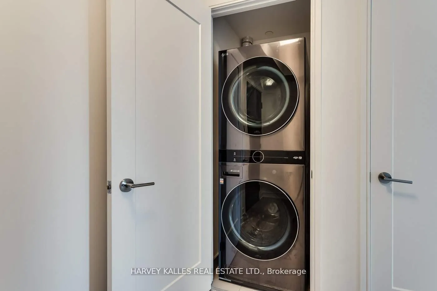 Photo 44 of Unit 2709, 88 Scott Street, Toronto, Church-Yonge Corridor — HOMEH