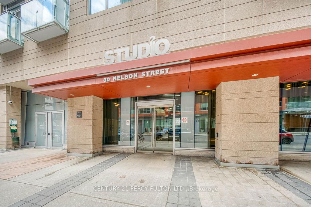 Photo 3 of Unit 323, 30 Nelson Street, Toronto, Waterfront Communities — HOMEH